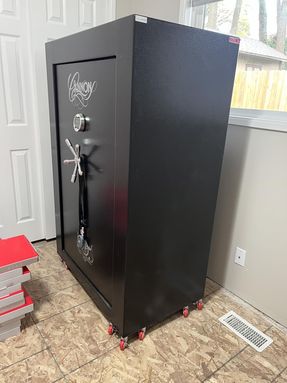 MYUEA Furniture Dolly,Furniture Movers with 5 Wheels,Carbon Steel Panel Heavy Duty Dolly,Maximum Load 3474LBS,Furniture Lifter with 5 360° Rotatable Rubber Universal Wheels(Black,6.89x6.9 in) customer photo 2