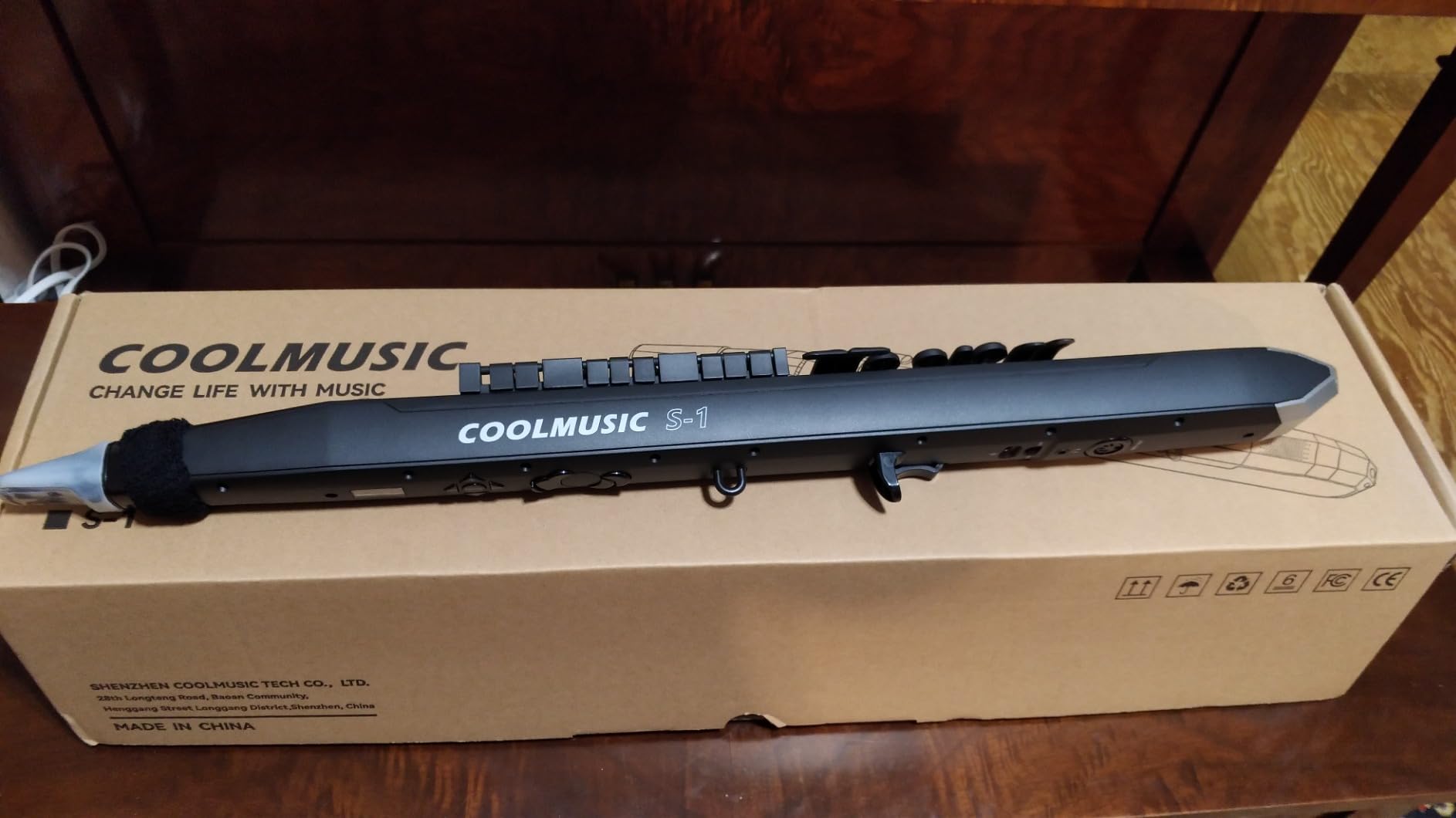 Coolmusic S1 Professional Performance Saxophone, Wireless Electronic Wind Instrument, Digital Synthesizer Aerophone Portable customer photo 2