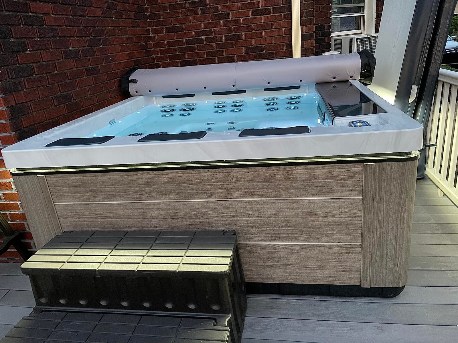 Comfort Hot Tubs - 6 Person Luxury Outdoor Portable Spa - 44 Jets - Above Ground Hot Tub customer photo 2