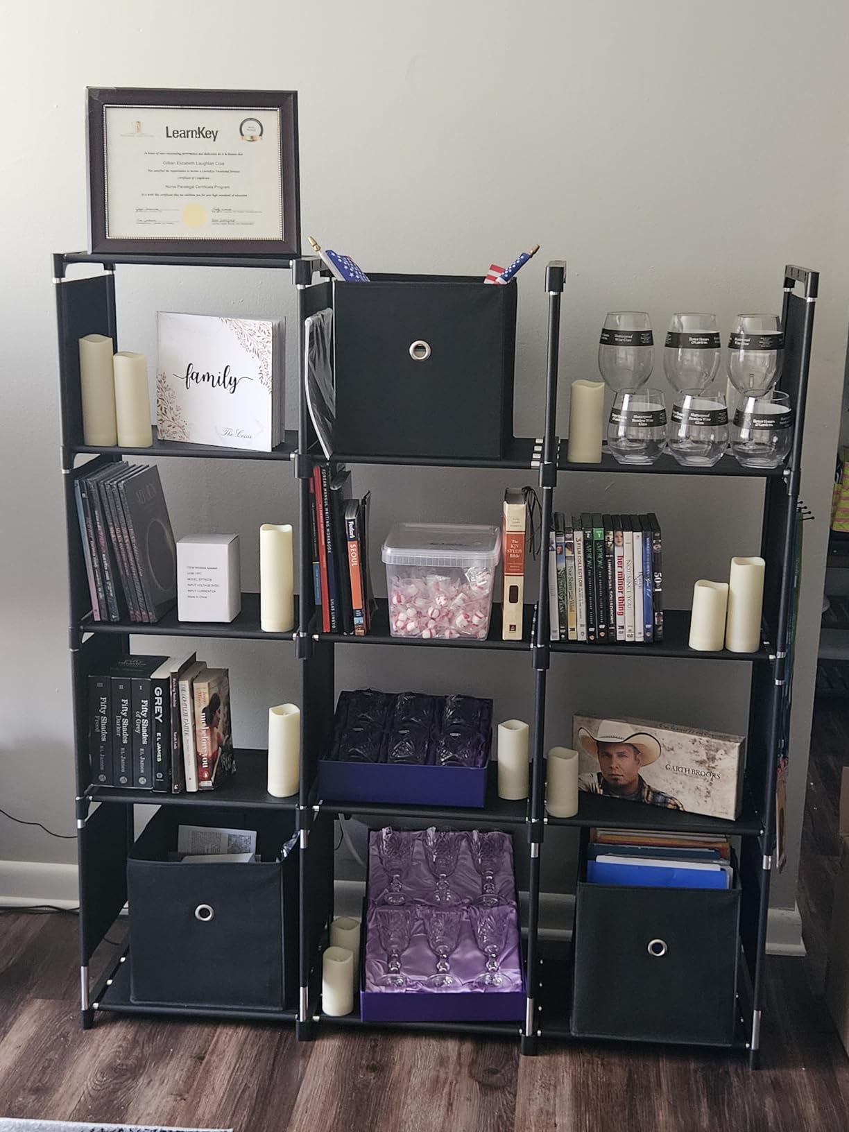 Mavivegue Book Shelf, 12 Cube Storage Organizer, DIY Bookcase, Metal Bookshelf,Tall Book case for Bedroom, Living Room,Office,Closet, Black Cubicle Rack customer photo 2