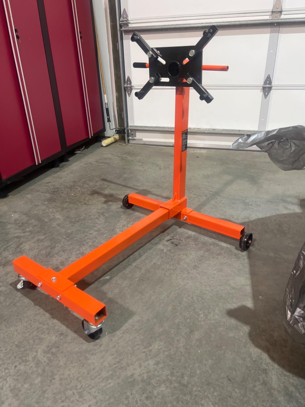 VEVOR Engine Stand, 750 lbs (3/8 Ton) Rotating Engine Motor Stand with 360 Degree Adjustable Head, Cast Iron Motor Hoist Dolly, 4-Caster, 4 Adjustable Arms, for Vehicle Maintenance, Auto Repair customer photo 1
