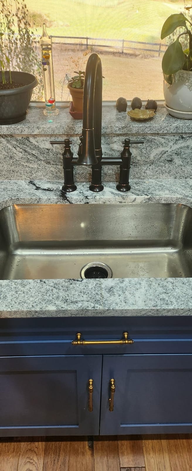 SUMERAIN 2-Handle Bridge Kitchen Faucet 8 Inch Centerset, Brushed Nickel customer photo 2