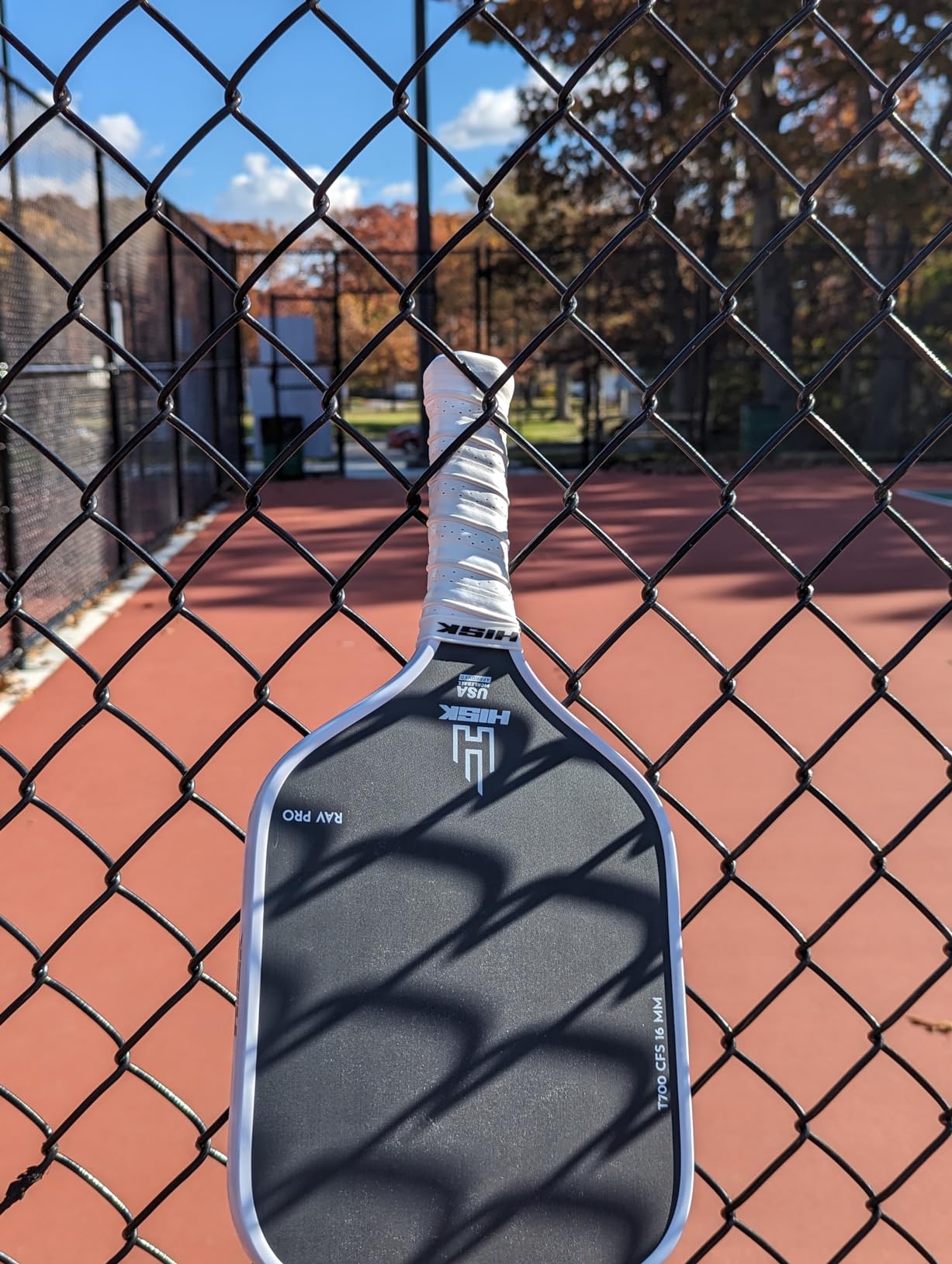 RAV PRO Pickleball Paddle - Ultimate HIGH END 16mm Japanese Toray T700 Raw Carbon Fiber CFS w/Excellent GRIT Roughness Texture, Aero Dynamic Curve, USAPA Approved, Non Slip Grip customer photo 1