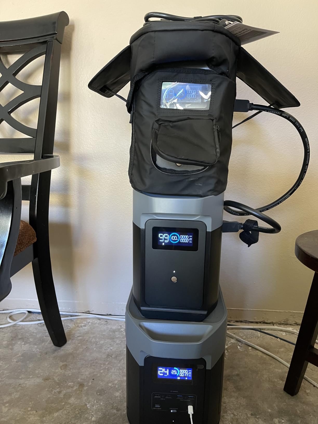 EF ECOFLOW Portable Power Station DELTA 2 Max 2048Wh, 2400W LiFePO4 Battery | 2400W LFP Solar Generator, Full Charge in 1 Hr, Solar Powered Generator for Home Backup Camping RV, Solar Panel Optional customer photo 1