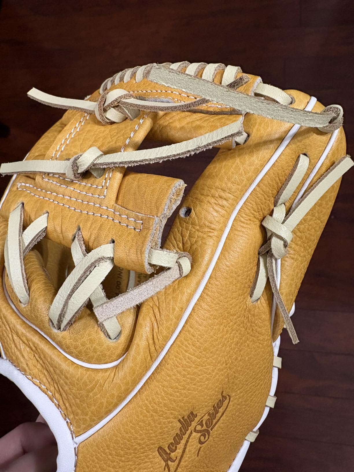 Marucci Acadia M Type V2 Youth Baseball Catcher's Mitt, 32 inches, Beige customer photo 1