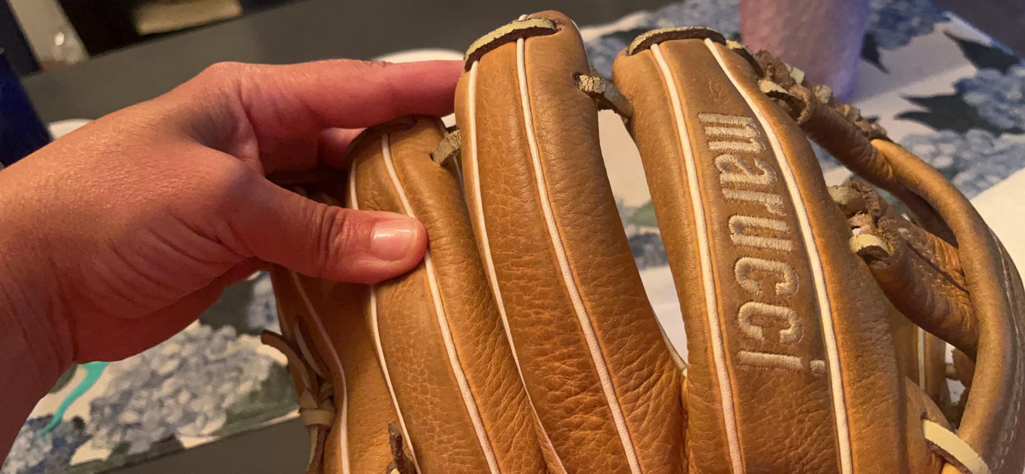 Marucci Acadia M Type V2 Youth Baseball Catcher's Mitt, 32 inches, Beige customer photo 2