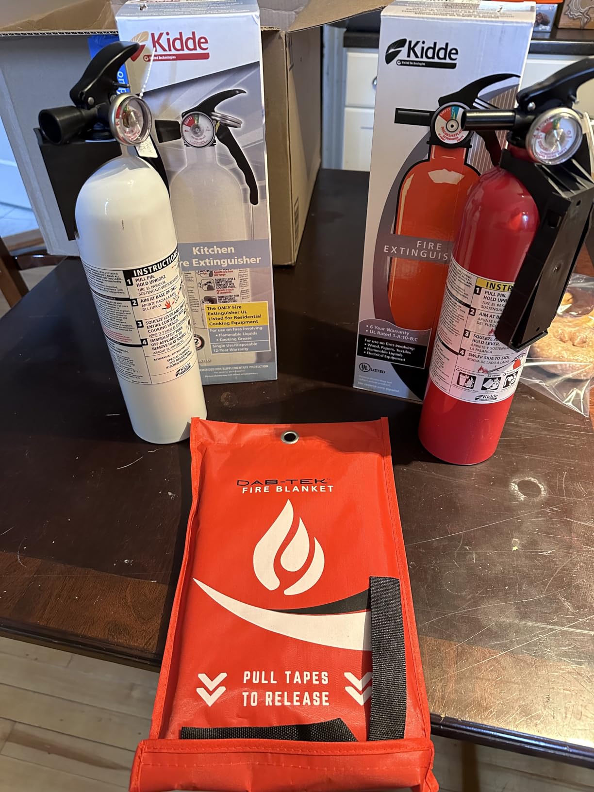 Kidde Kitchen Fire Extinguisher, 711A, RESSP customer photo 2