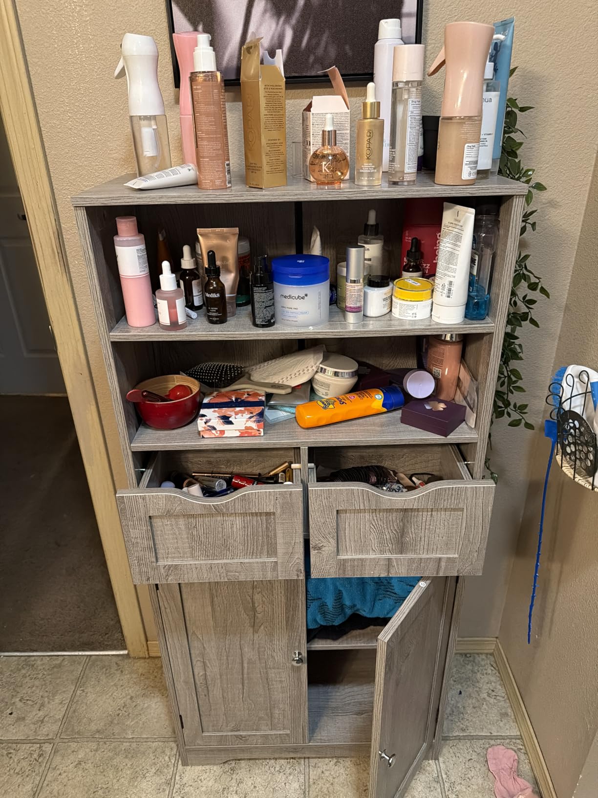 Iwell Tall Bathroom Cabinet, Storage Cabinet with Adjustable Shelves, Bathroom Storage Cabinet for Living Room, Dining Room, Entryway, White customer photo 1