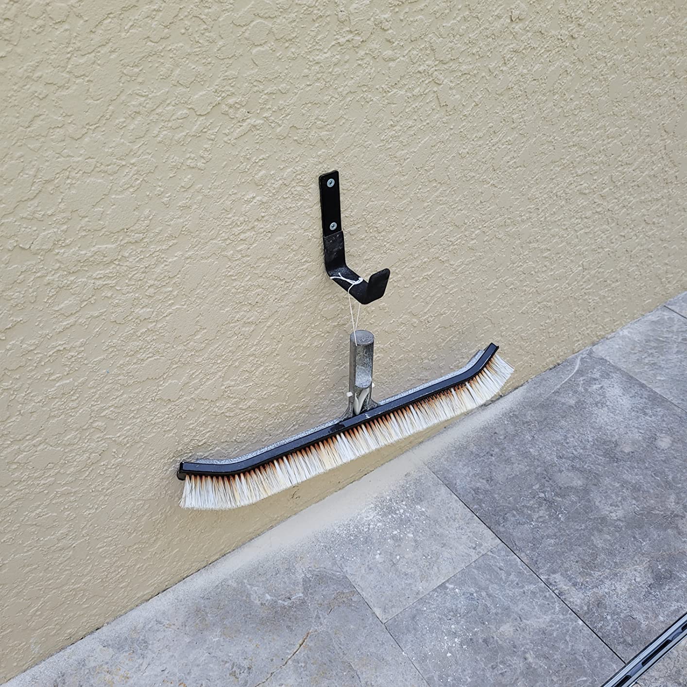 Heavy Duty Wall Mount Hooks, Ladder Hangers for Garage Storage, 6 M customer photo 1