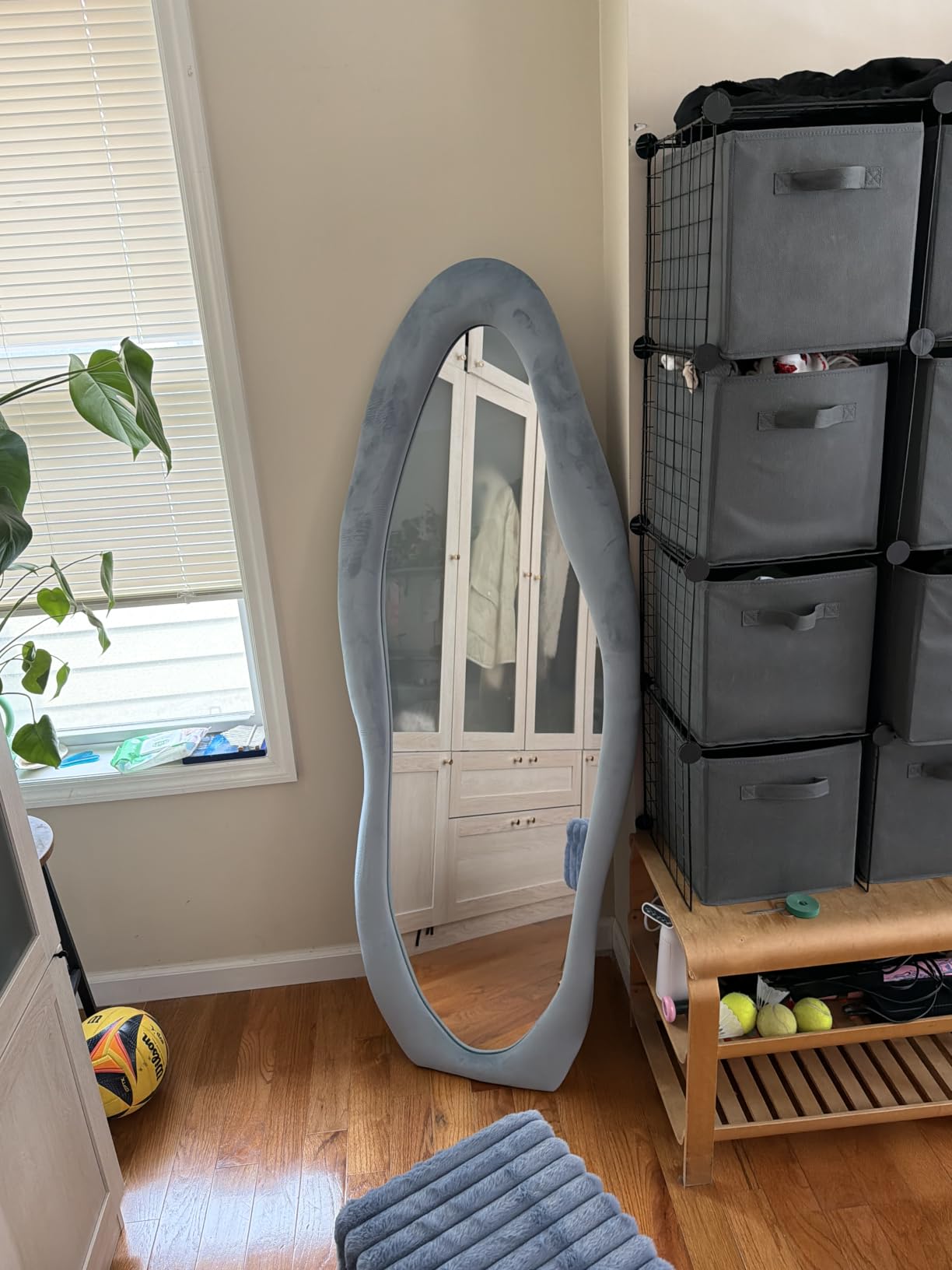 Honyee Full Length Mirror, 63