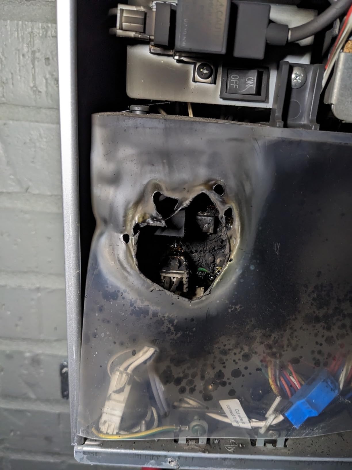 Rheem RTG Series 8.4 GPM Liquid Propane Tankless Water Heater Oudoor | 180,000 BTUs High Efficiency On Demand, Continuous Hot Water | Non-Condensing customer photo 1