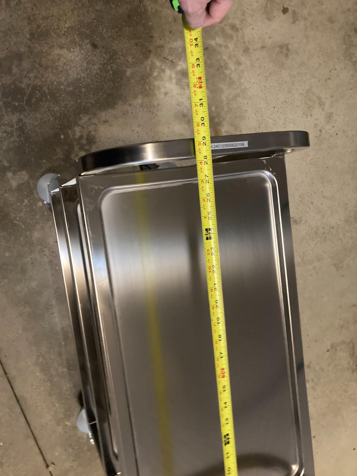 VEVOR Stainless Steel Cart, 3 Layers Lab Utility Cart 220 lbs Weight Capacity, Medical Cart with Lockable Universal Wheels, for Lab, Clinic, Kitchen, Salon customer photo 1