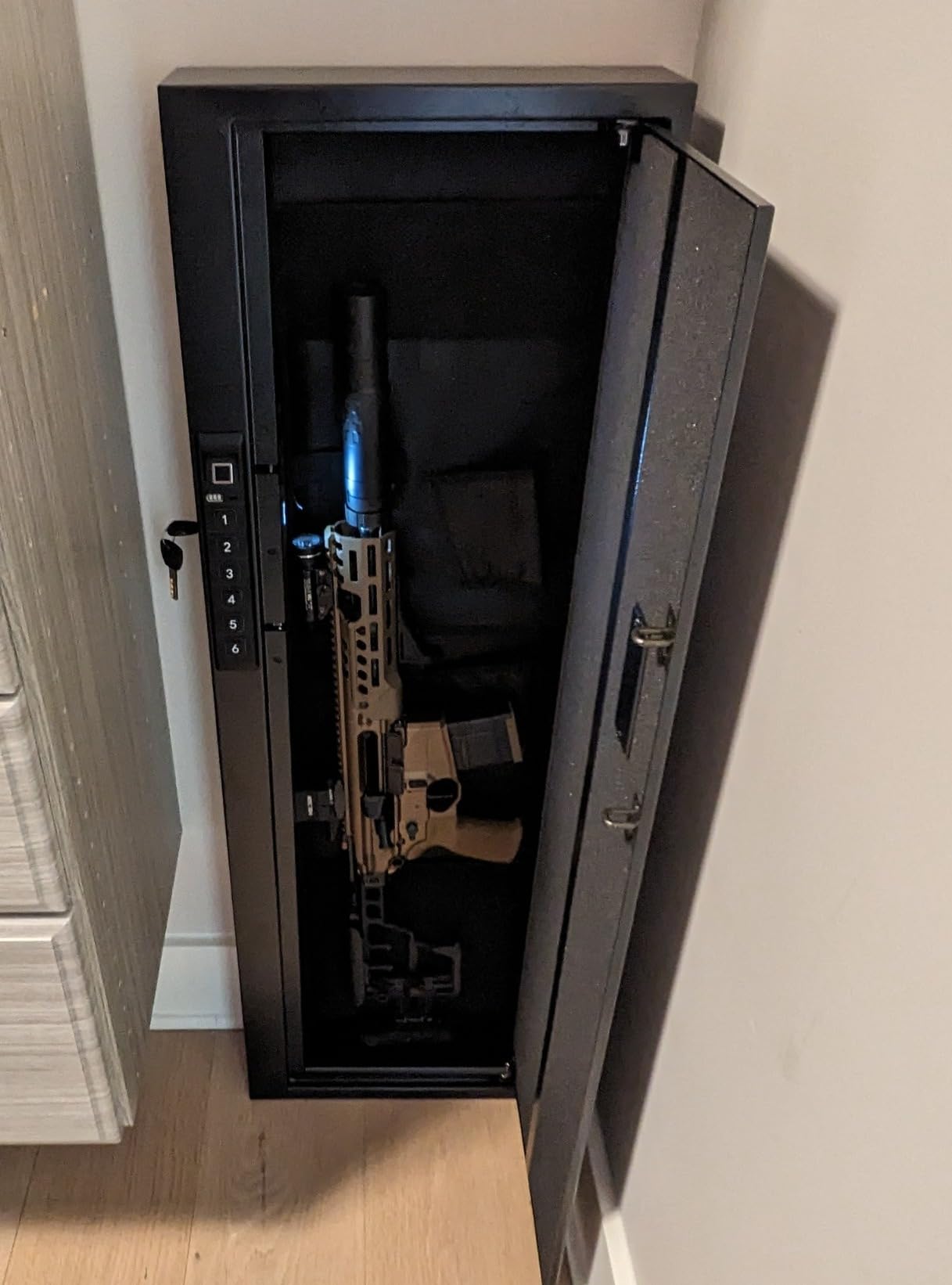 Biometric Gun Safe for Rifle, Shotguns, Pistols, Compact Long Gun Safe, Quick Access Fingerprint Gun Safe Firearm Case- Upgraded Biometric/Keypad/Key Access customer photo 2