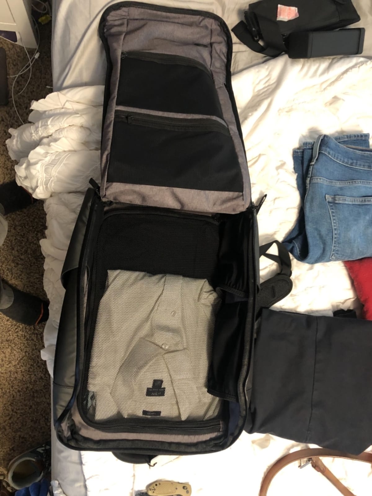 NOMATIC 20L Travel Pack - Travel Backpack For Men and Women - Olive customer photo 2
