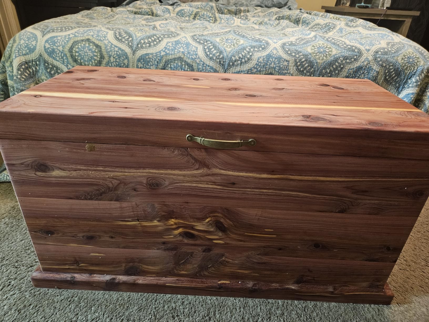 Cedar or hope chest, trunk, storage for blankets, sheets, wool clothes or hunting clothes, toy box for kids, furniture for cabin, bedroom, or living room, wedding or draduation gift (36