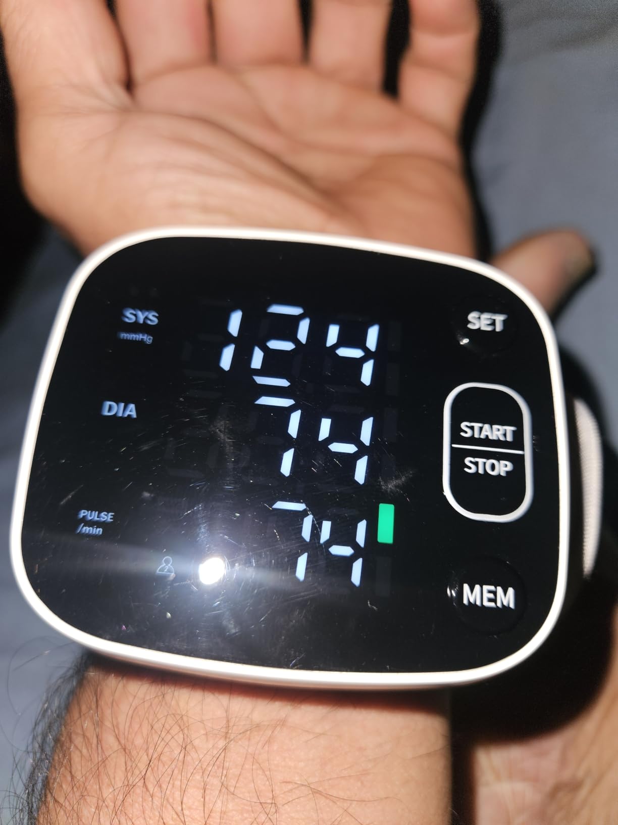 Oklar Wrist Blood Pressure Monitor, FDA Cleared Rechargeable BP Machine customer photo 1