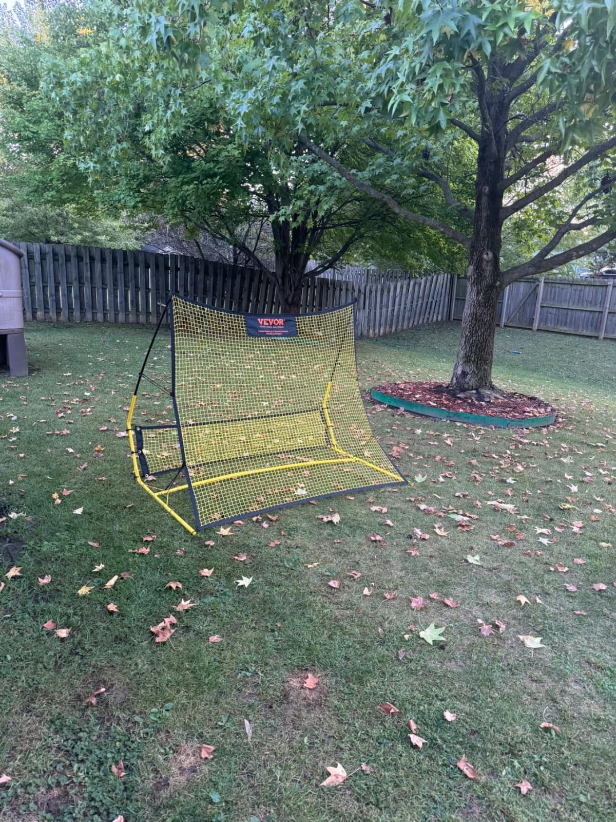 VEVOR Soccer Trainer,Portable Soccer Rebounder Net, Iron Soccer Practice Equipment, Sports Football Rebounder Wall with Portable Bag, Perfect for Team Solo Training, Passing, Volley customer photo 1