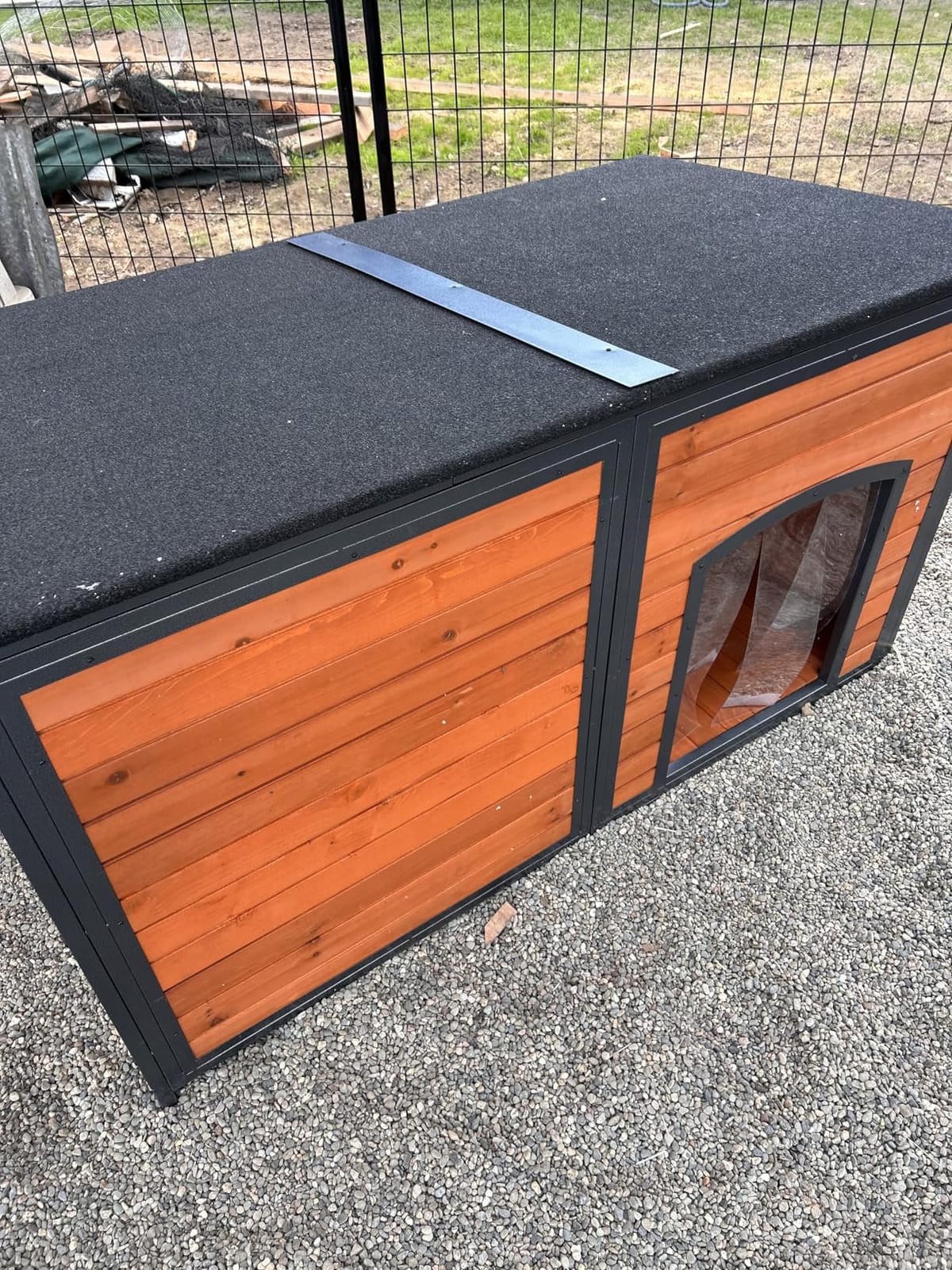 Outdoor Insulated Wooden Dog House Weatherproof Chew Resistant Metal Frame | 6-Side Foam Insulation, Chew-Resistant Metal Frame, 220 LBS Load Capacity, Openable Top & Removable Floor customer photo 1