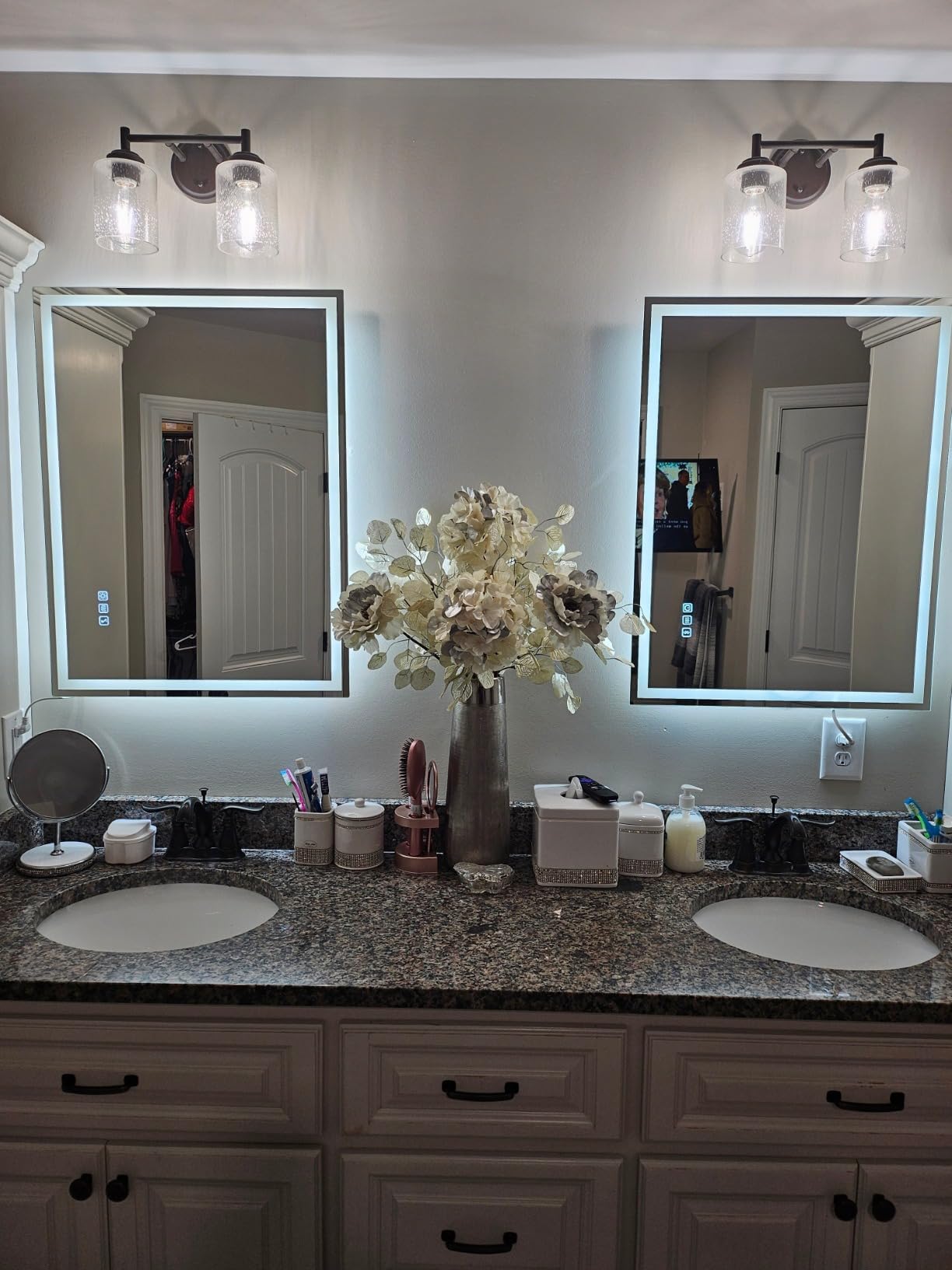SBAGNO 24x32 LED-Bathroom-Mirror-with-Bluetooth, Dimmable-Lighted-Bathroom-Vanity-Mirror-with-3-Colors,Backlit + Front Lit, Memory Function, Anti-Fog, Tempered Glass, Horizontal/Vertical customer photo 1