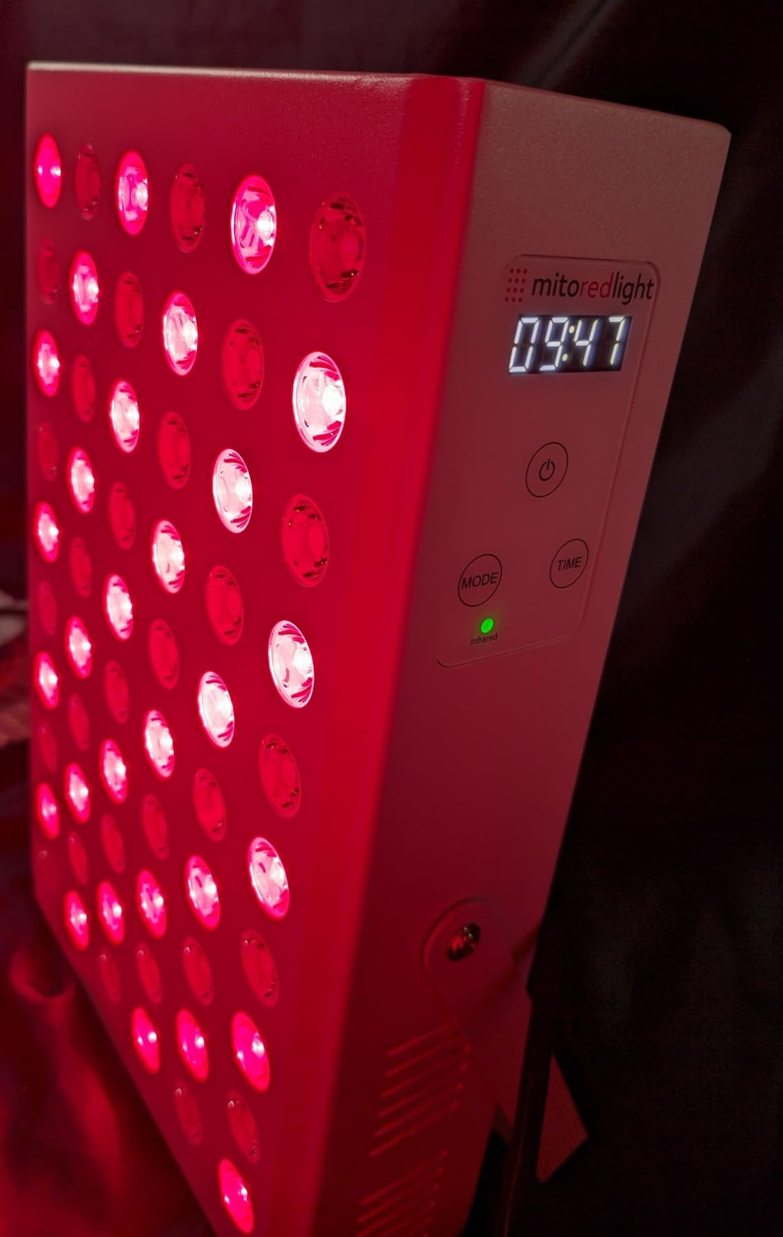 Mito Red Light - MitoMIN 2.0 Red Light Panel - Red Light Therapy for Face and Neck - Red Light & Near Infrared Red Light Therapy - At-Home Red Light Therapy for Body customer photo 2