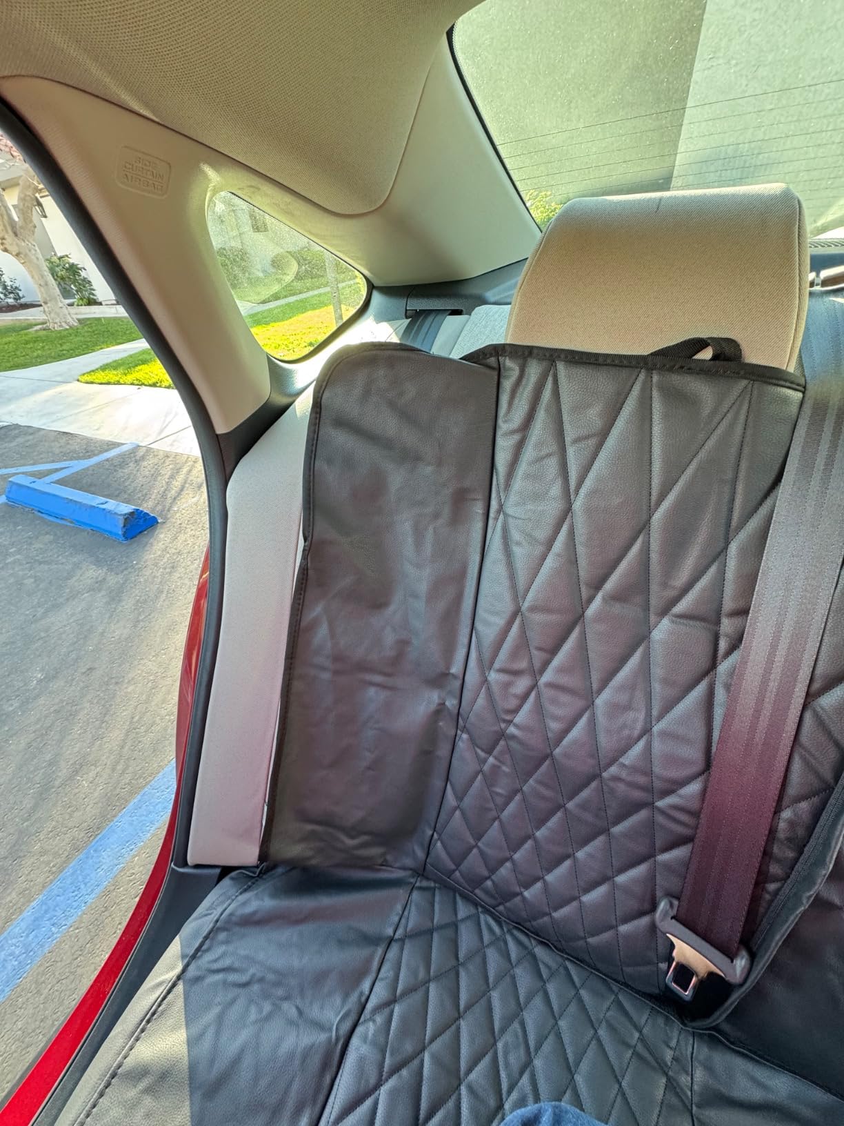 CAR PASS 5 Seats Piping Luxury Faux Leather Seat Covers Full Set, Anti-Slip Waterproof Seat Covers Compatible with Front Armrests, Universal Fit for Suvs,Vans,Trucks,Airbag Compatible, Pure Black customer photo 2