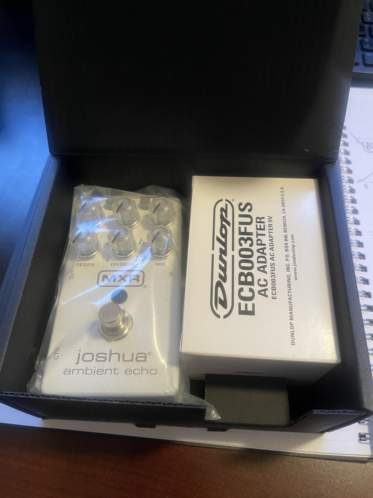 MXR Joshua Ambient Echo Delay Guitar Effects Pedal customer photo 2