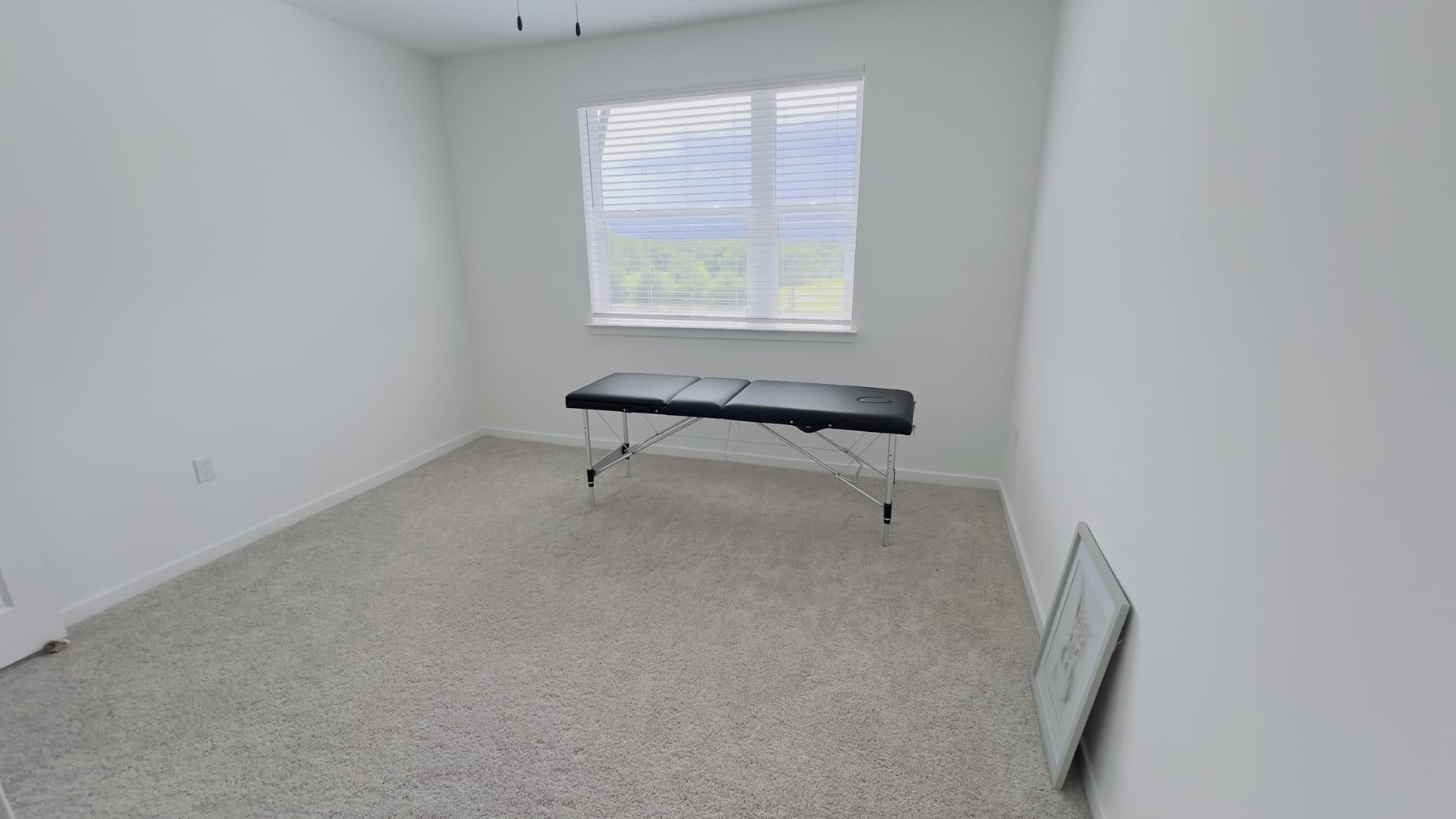 Brelley 3 Sections Aluminum Adjustable Massage Table Portable 22.8