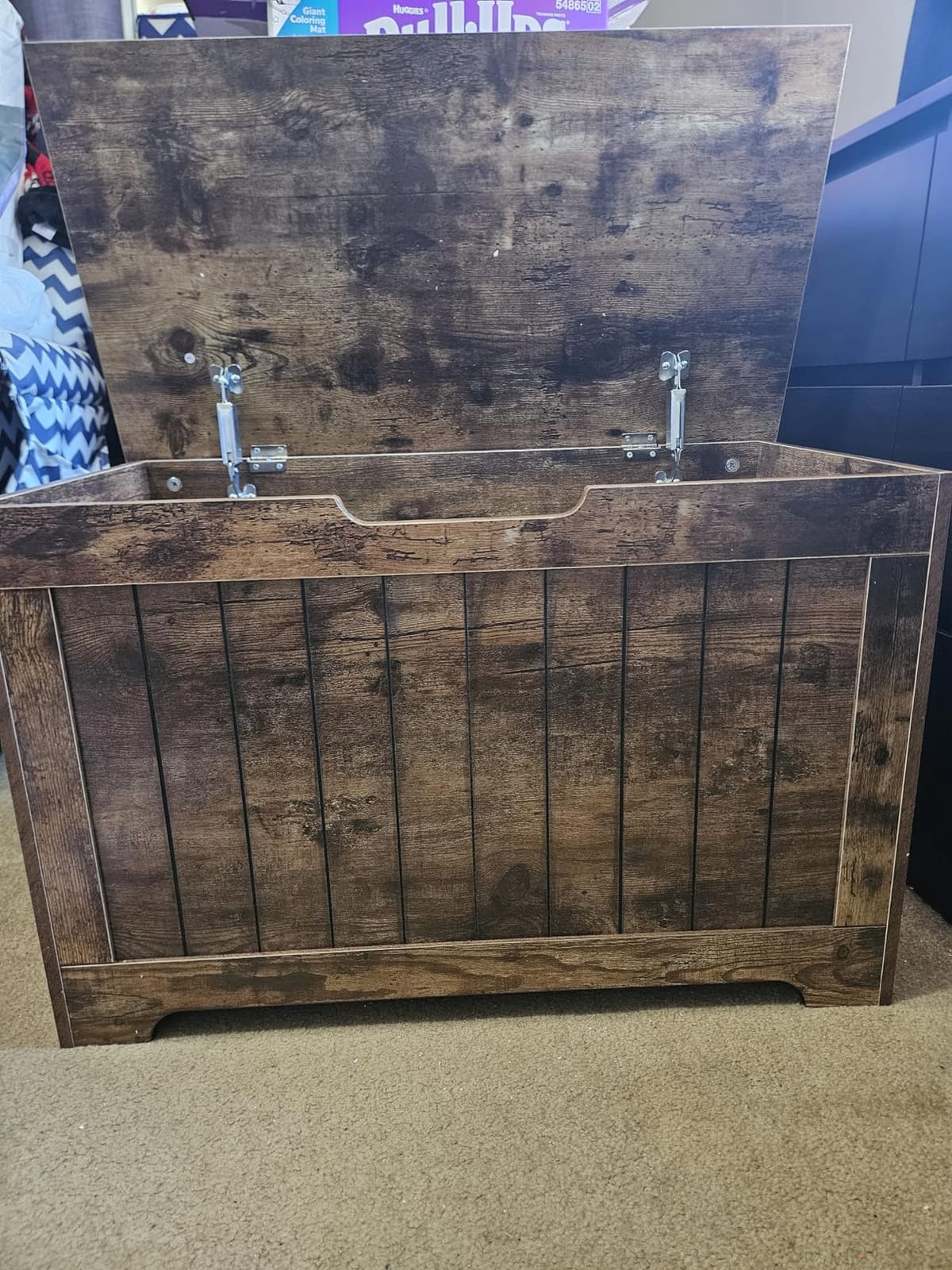 Storage Chest, Wooden Storage Bench with Flip-top Lid & Safety Hinge, Storing Trunk for Entryway, Living Room, Bedroom, Rustic Brown customer photo 2