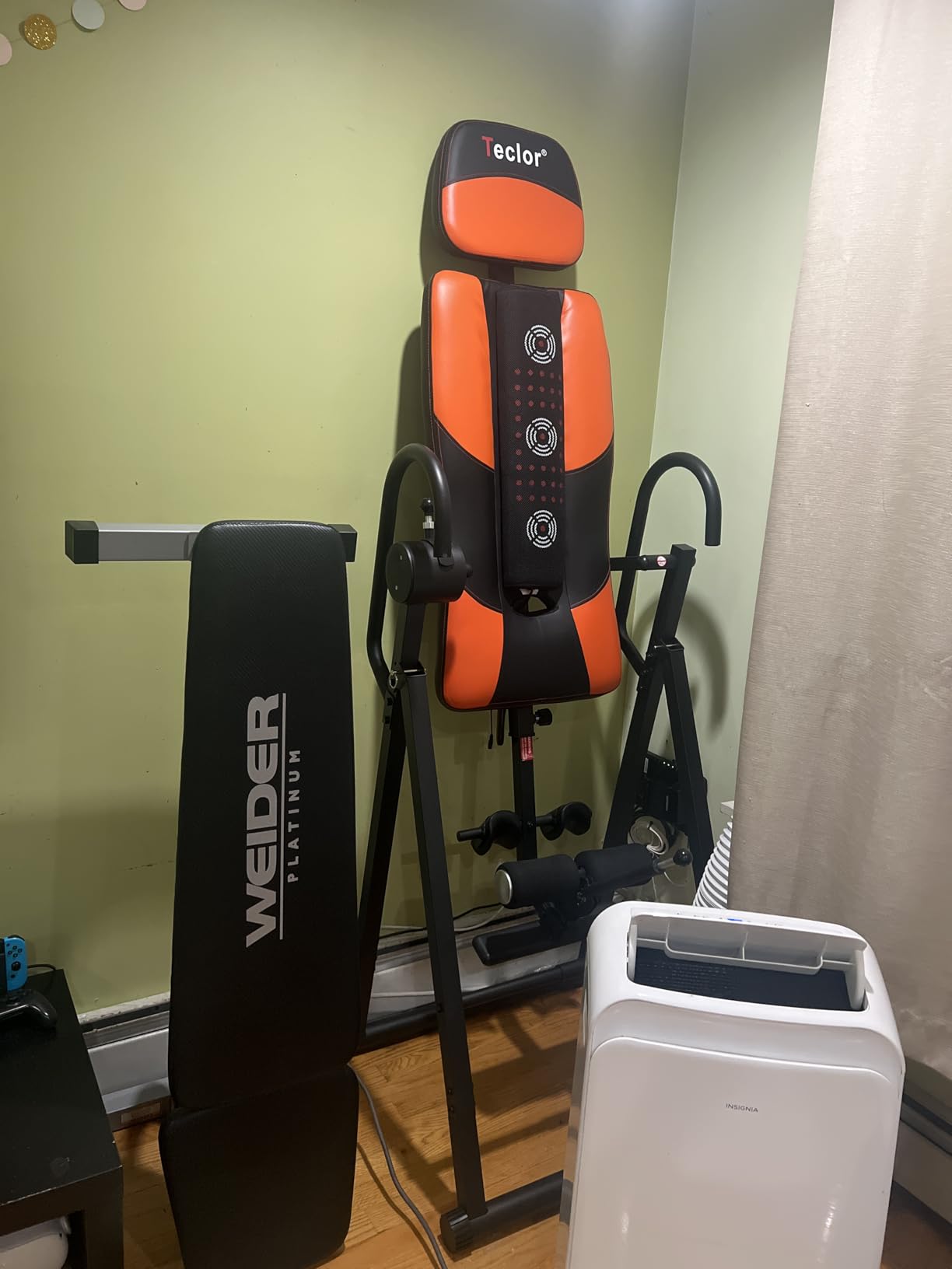 Teclor Inversion Table,Advanced Heat and Massage Function,Strength Training Inversion Table for Back Pain Relief,Heavy Duty Inversion Table 350 lbs Capacity with Wider and Thickened Backrest customer photo 2