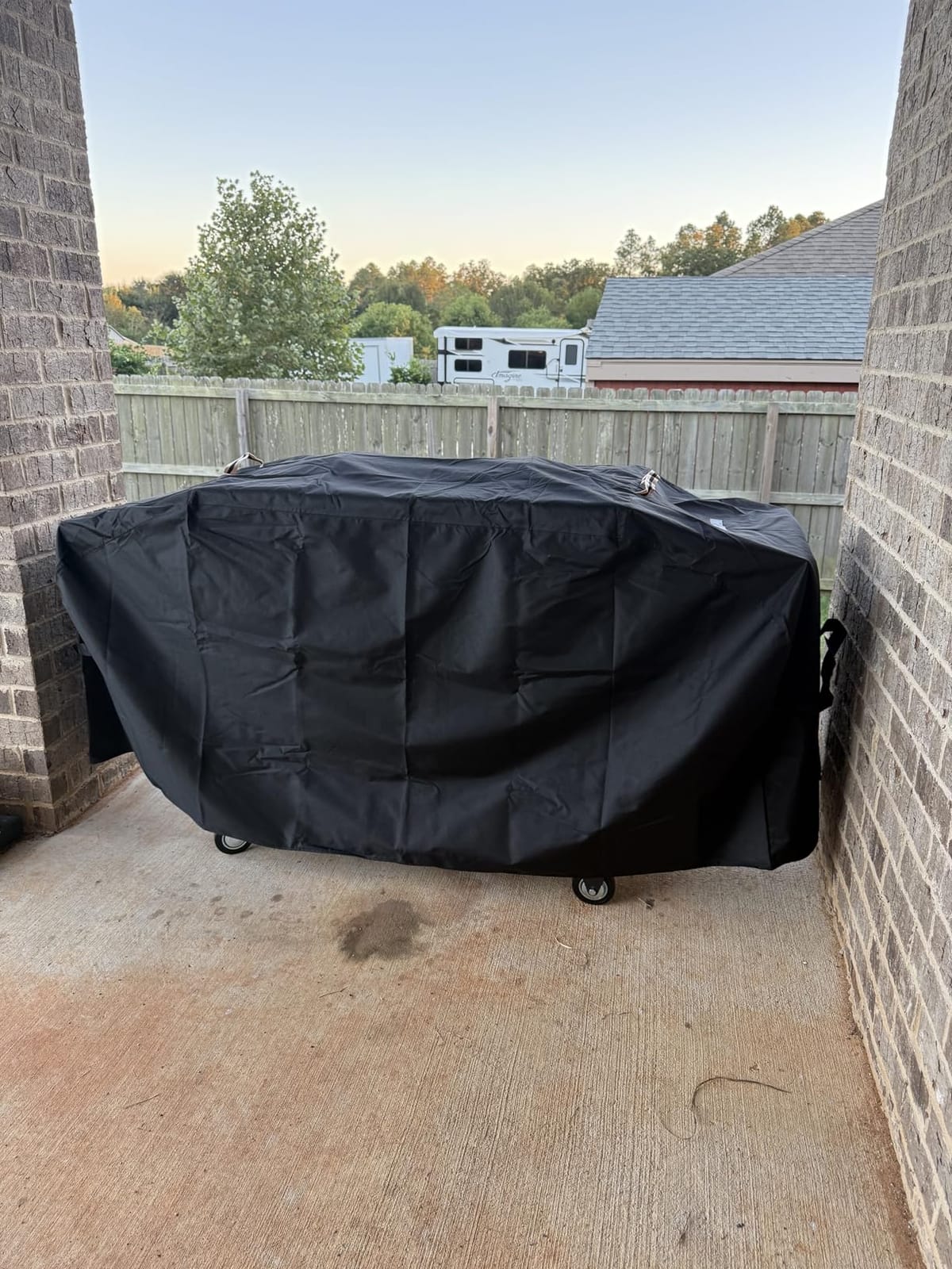 Griddle Cover for Blackstone 36 in Griddle with Hood 5482, 1000D Heavy Duty 2026 Upgraded, Waterproof, Rip-Proof, Windproof Straps, Air Vent, Fits Flat Top Grill customer photo 2