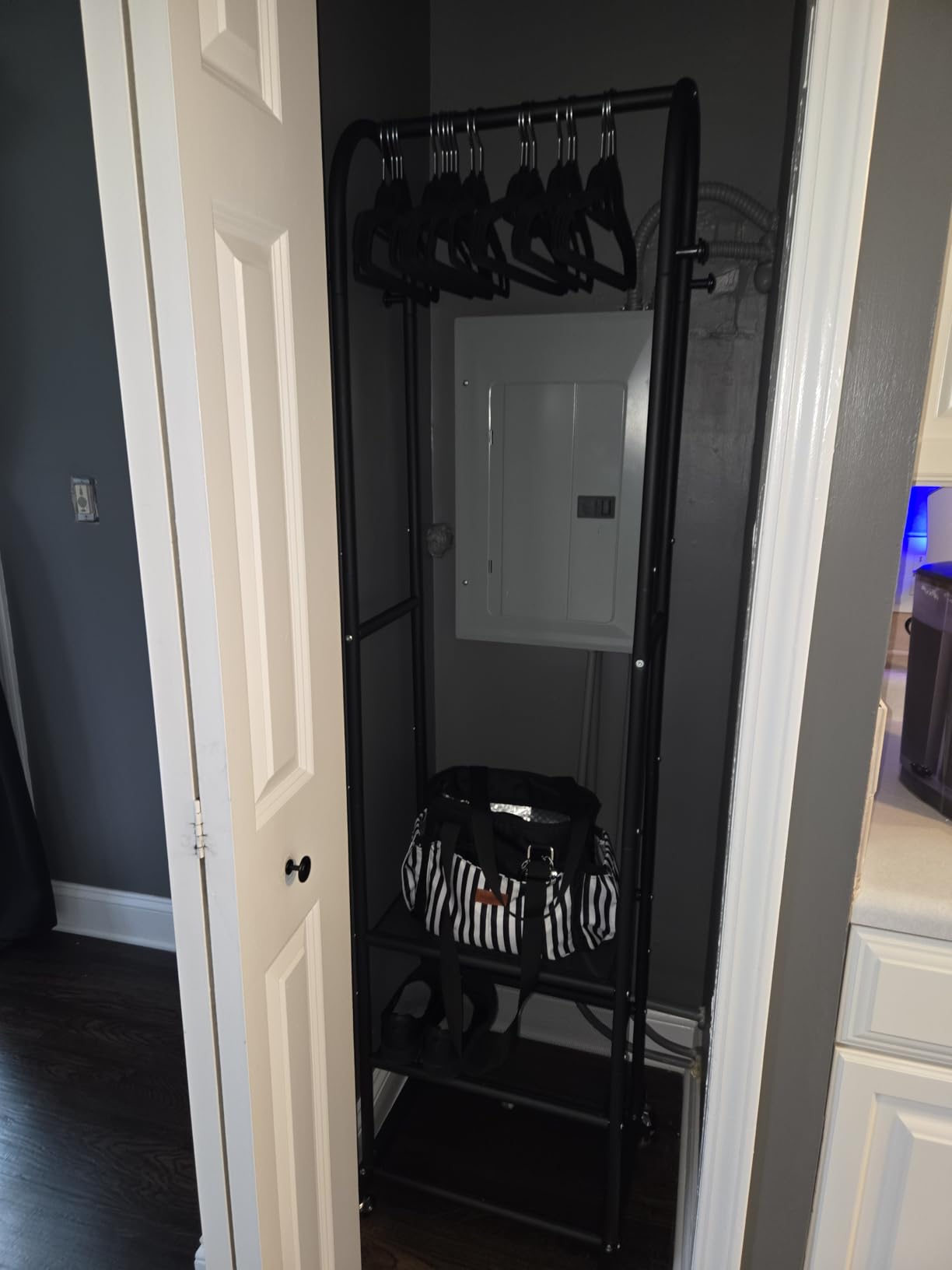 Kaitiemoo Clothing Rack, Mobile Garment Rack with Wheels & 3 Shelves, Blak customer photo 2
