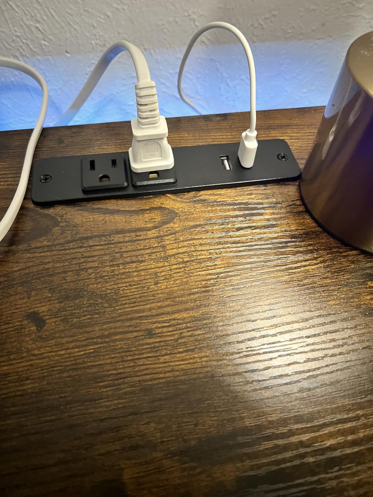 Furologee Nightstand Set of 2 with LED Lights, Charging Station, Black Oak customer photo 2