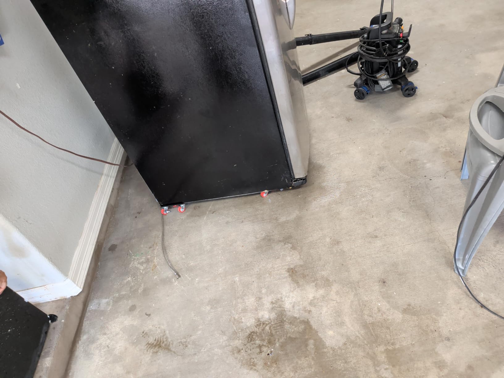 1,500 lb Capacity Furniture Dolly Set, 5.3-Inch Platforms, Red customer photo 2