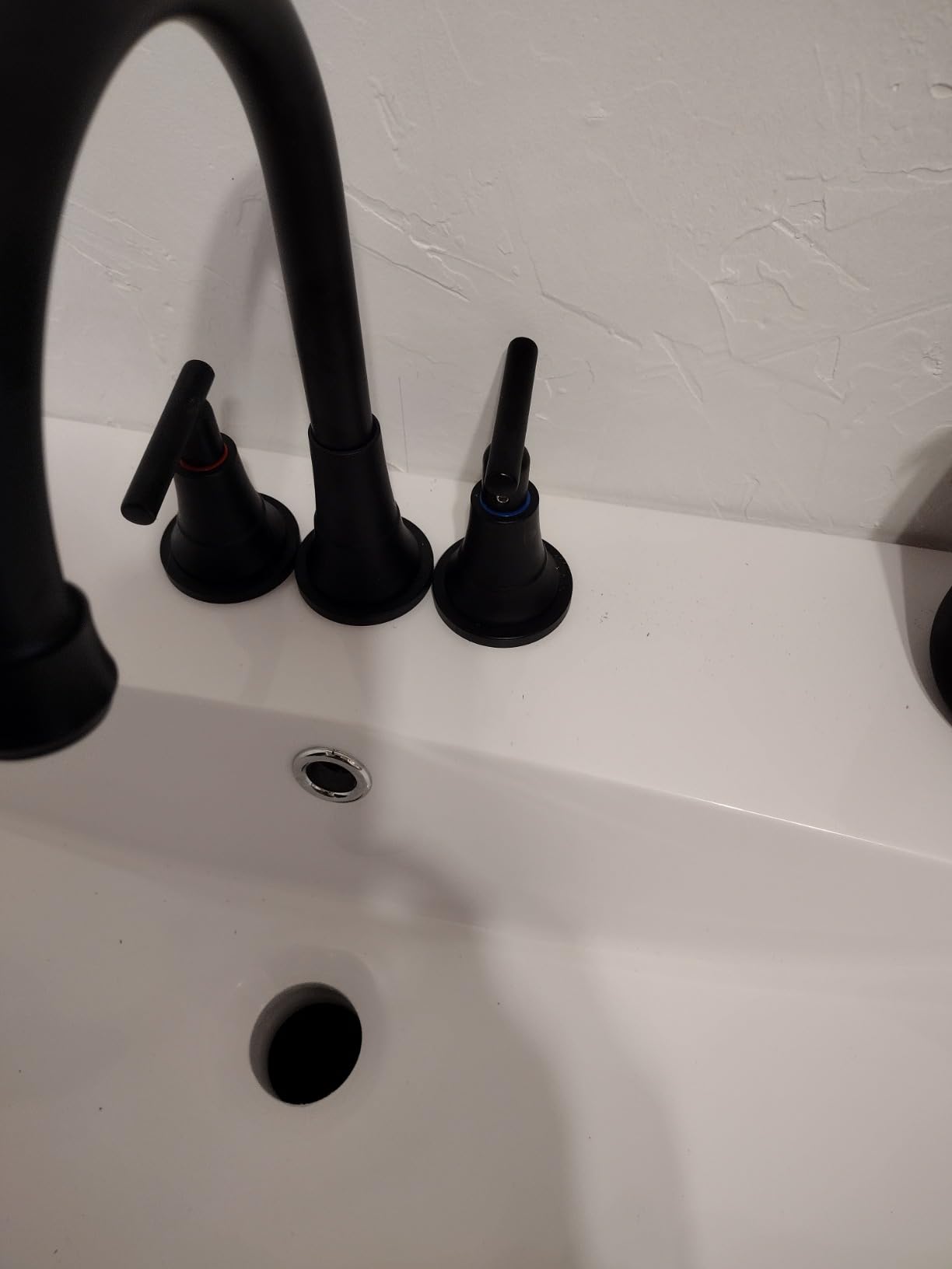FORIOUS Black Bathroom Faucet 3 Hole, 8