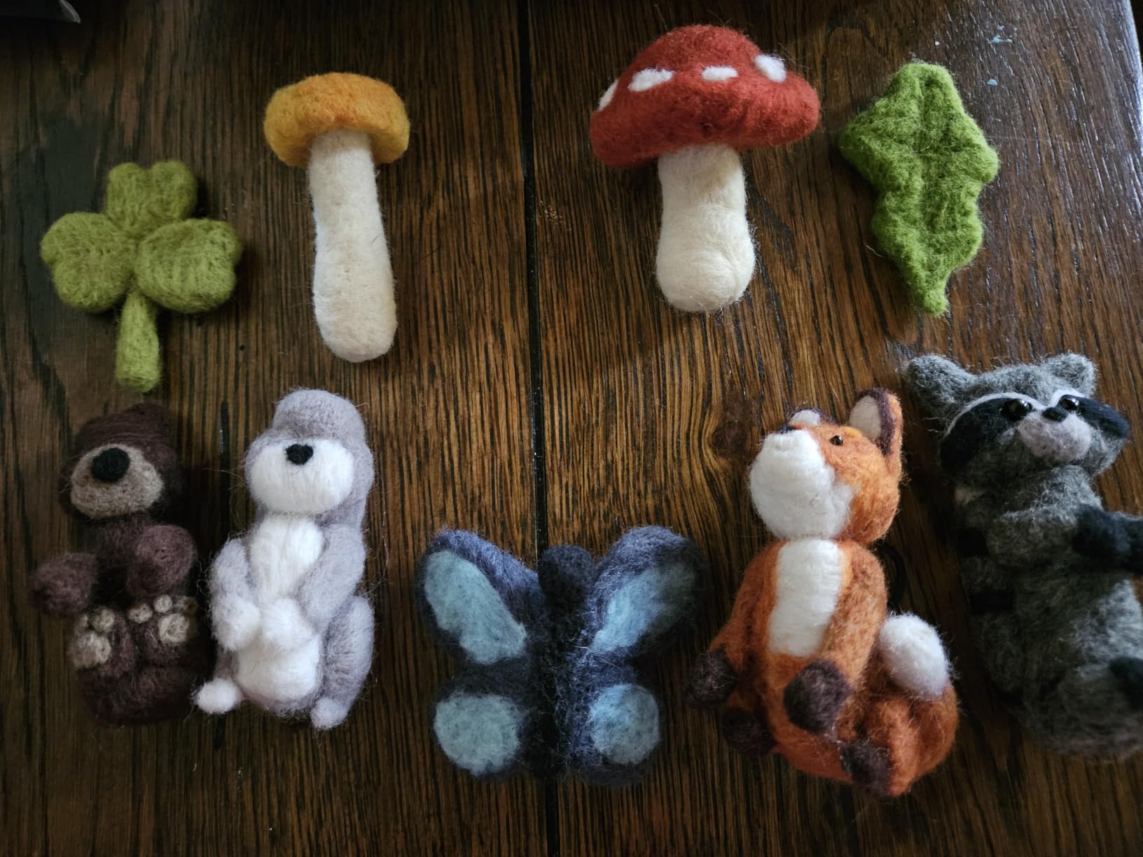 ZXIIXZ Needle Felting Kit, 24 Colors Felting Wool Kits customer photo 1
