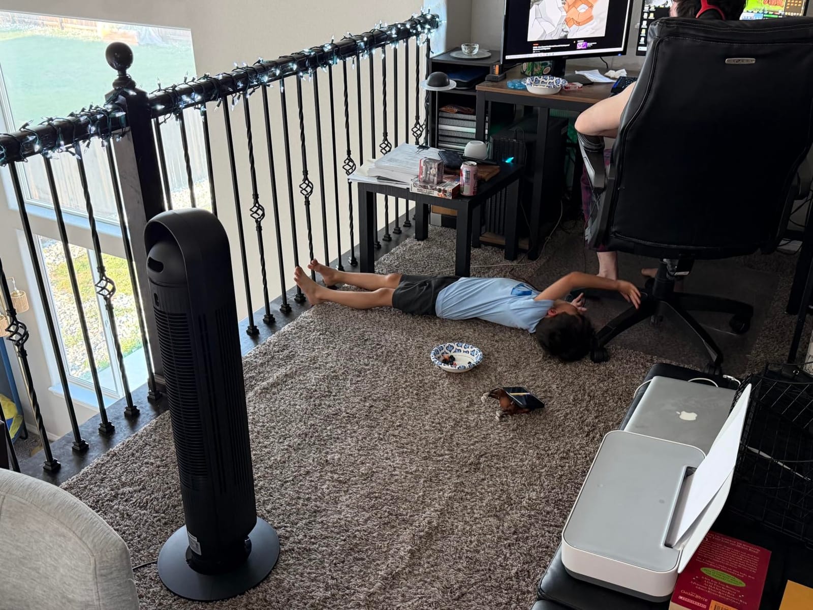 DREO Tower Fan for Bedroom, 25ft/s Velocity, 28dB Ultra Quiet, 4 Speeds, 90° Oscillating, 4 Modes Standing Fan, Bladeless Fan for Indoors, Floor Fans with Remote, Grey customer photo 2