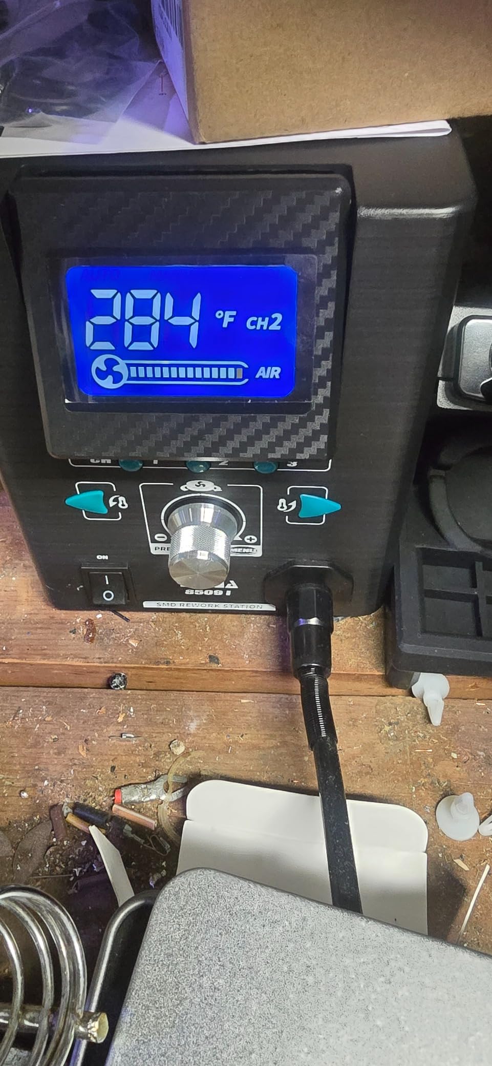 YIHUA 8509-I Precision Hot Air Rework Station - Rapid & Precise Heating, Tiltable Display, 3 Pre-set Channels, 8 Hot Air Nozzles for Micro Soldering SMD Rework & Repair customer photo 2