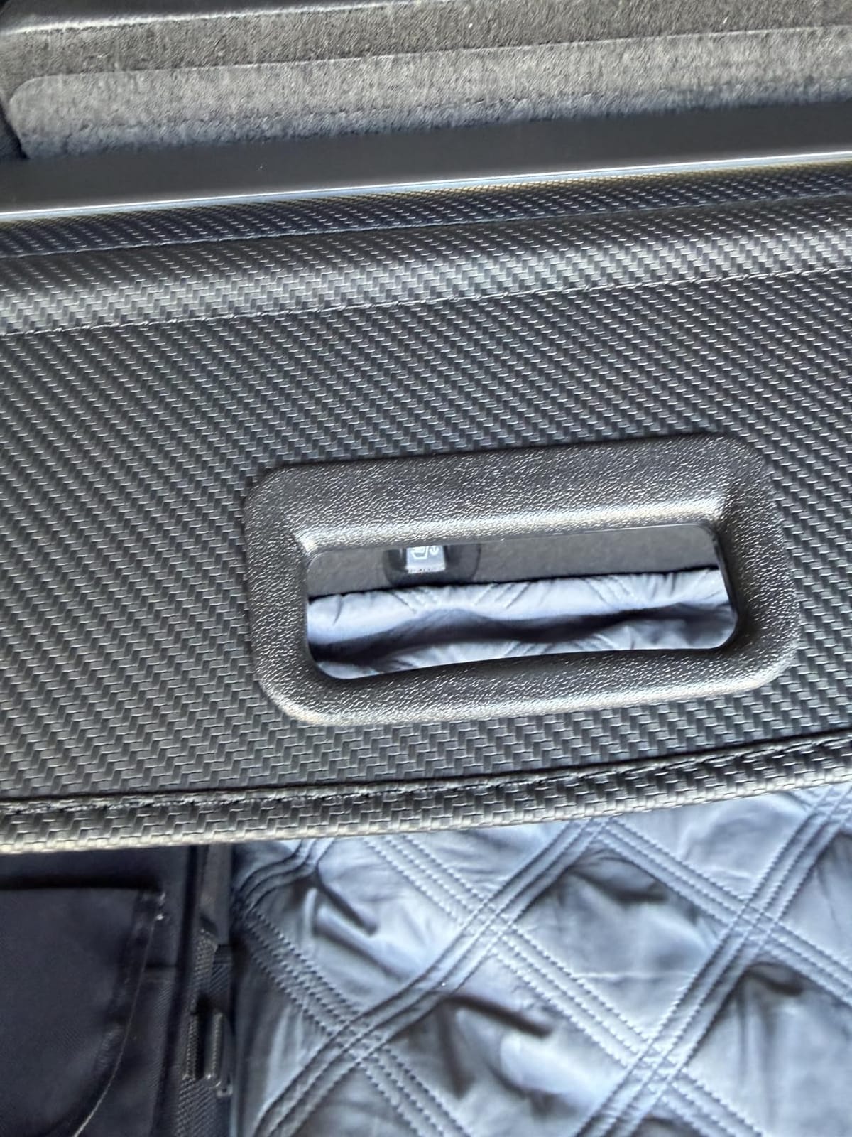AUXKO Retractable Cargo Cover for Mazda CX-5 2025-2017, Carbon Fiber customer photo 1