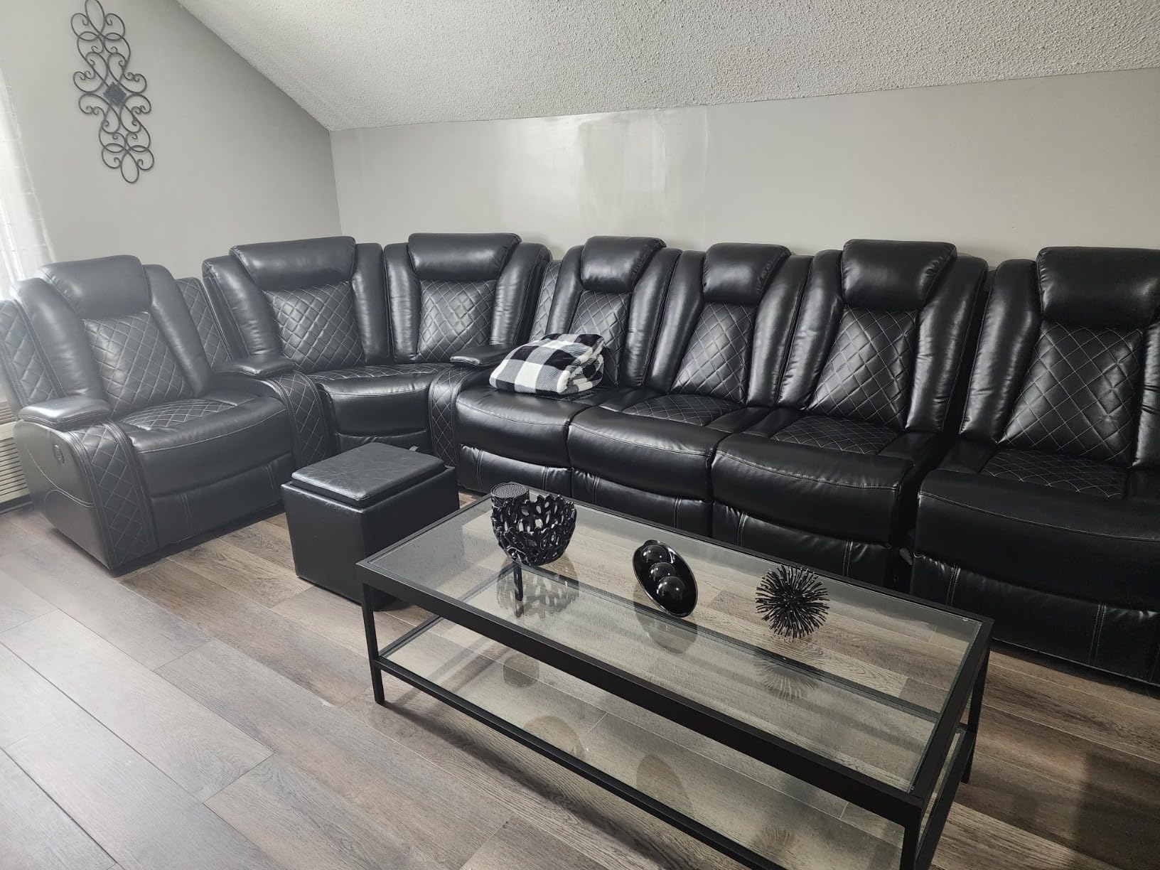 Power Recliner Sofa Sectional Couch with LED Light for Living Room,Leather Reclining Corner Sectional Sofa with 2 Recliner Seats,Cup Holder,Storage Console for House/Home Theater, Black customer photo 1