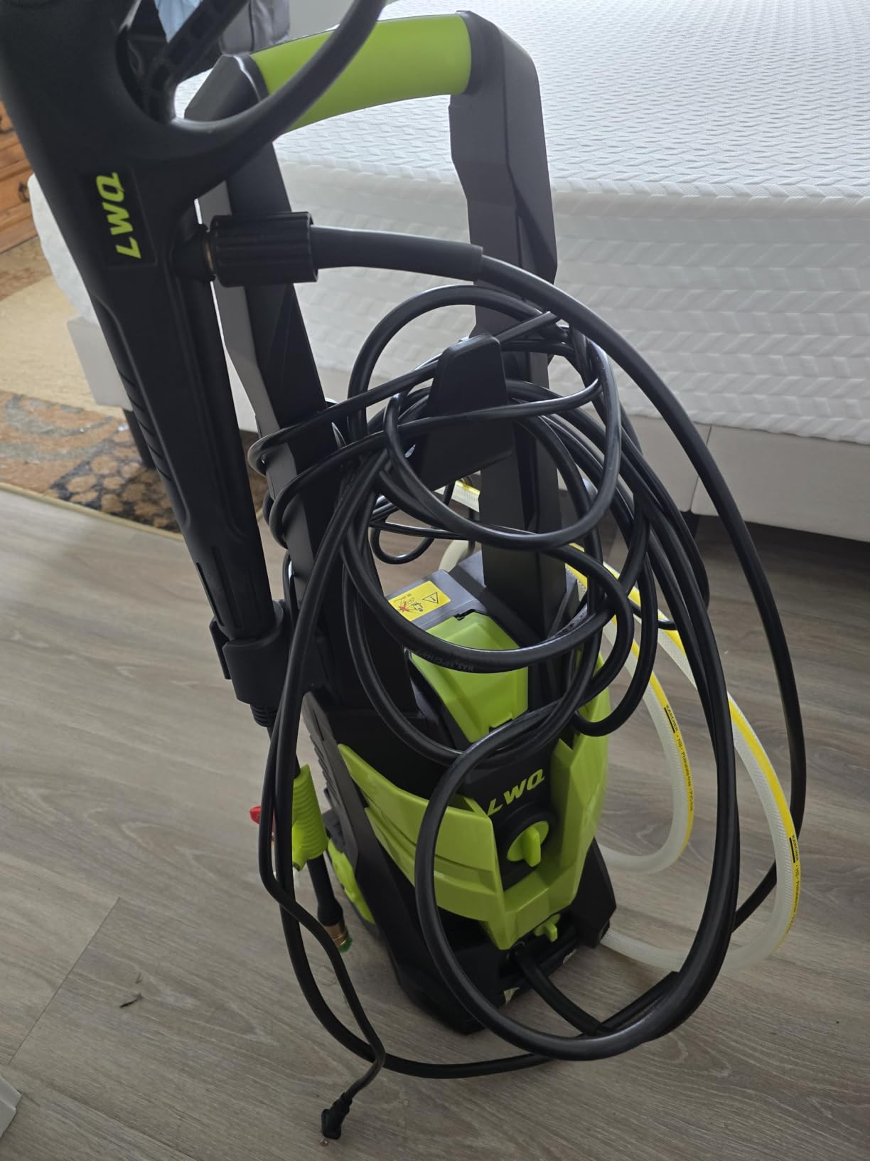 Pressure Washer, Portable Power Washer, 4 Quick Connect Nozzles, High Pressure Cleaning Machine for Car Fence Driveway Patio Washing and More(Light Green) customer photo 2
