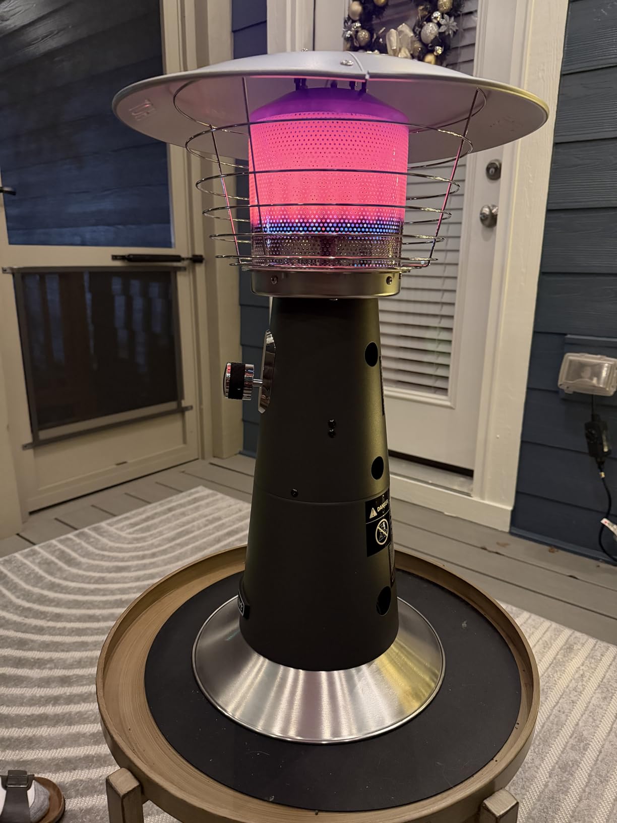 Cuisinart Patio Heater, Tabletop, Anti-Tilt Safety Switch, 11,000 BTU, Gray customer photo 2