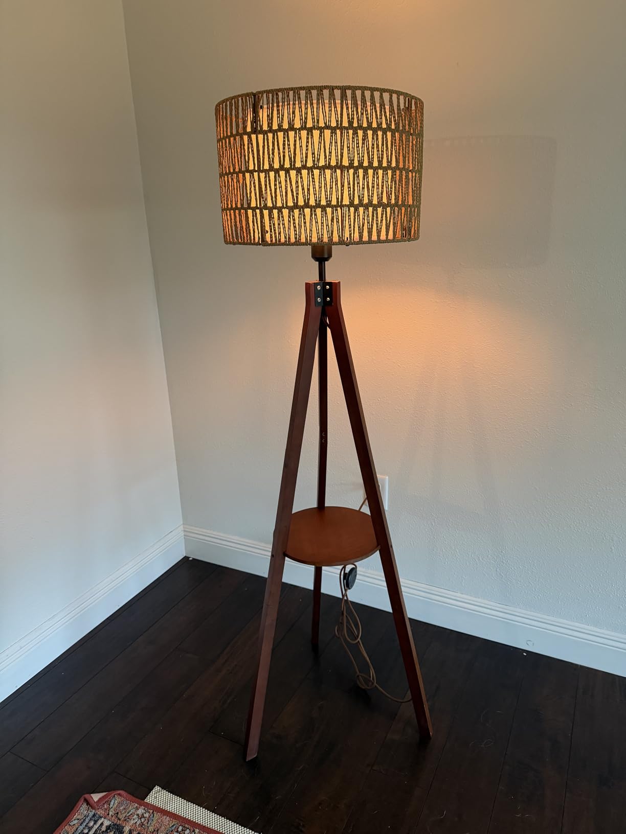 LAMSU Boho Tripod Floor Lamps for Living Room, Rattan Wood Floor Lamp with Fabric Shades, Mid Century Standing Lamp with Shelf, Foot Switch, Modern Farmhouse Tall Lamps for Bedroom Office Brown customer photo 2