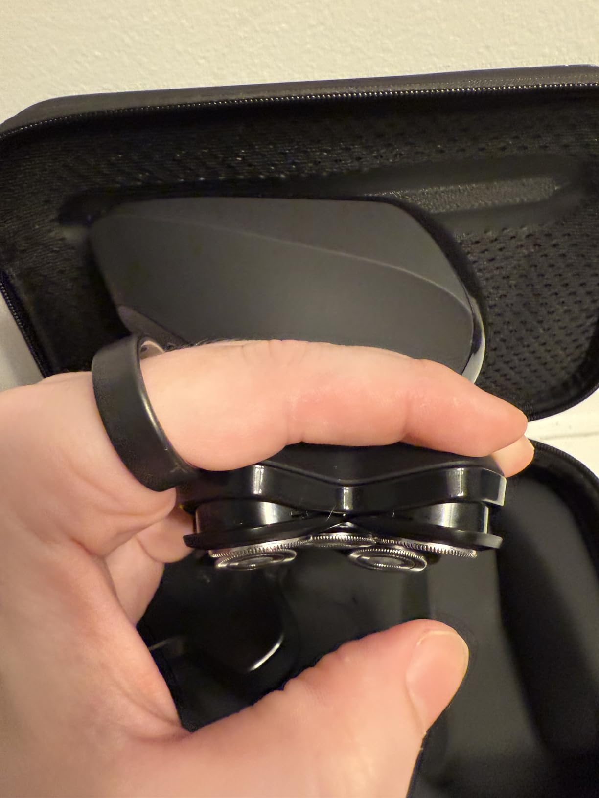 MANSCAPED® The Dome Shaver™ PRO Head Shaver for Bald Men – Five Rotary Blade Design with SkinSafe® & FlexAdjust Technology, Waterproof, USB-C & Wireless Charging Compatible with Travel Lock customer photo 1
