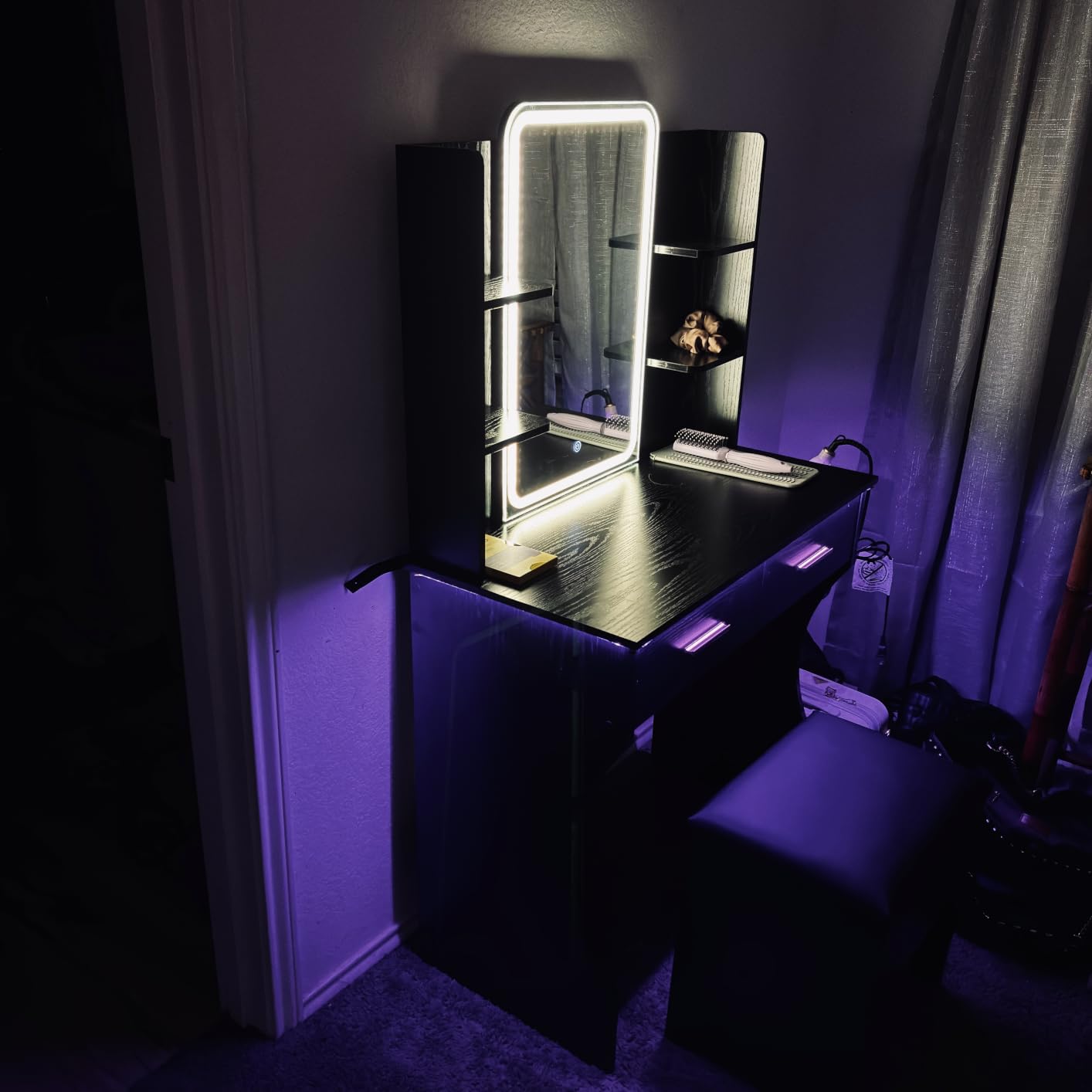 Vanity Desk with LED Lights Mirror & Power Outlet, Small Makeup Vanity Table Set with Storage Drawers & Chair, 3 Lighting Modes & Adjustable Brightness, Dressing Table for Women Girls Bedroom, White customer photo 2