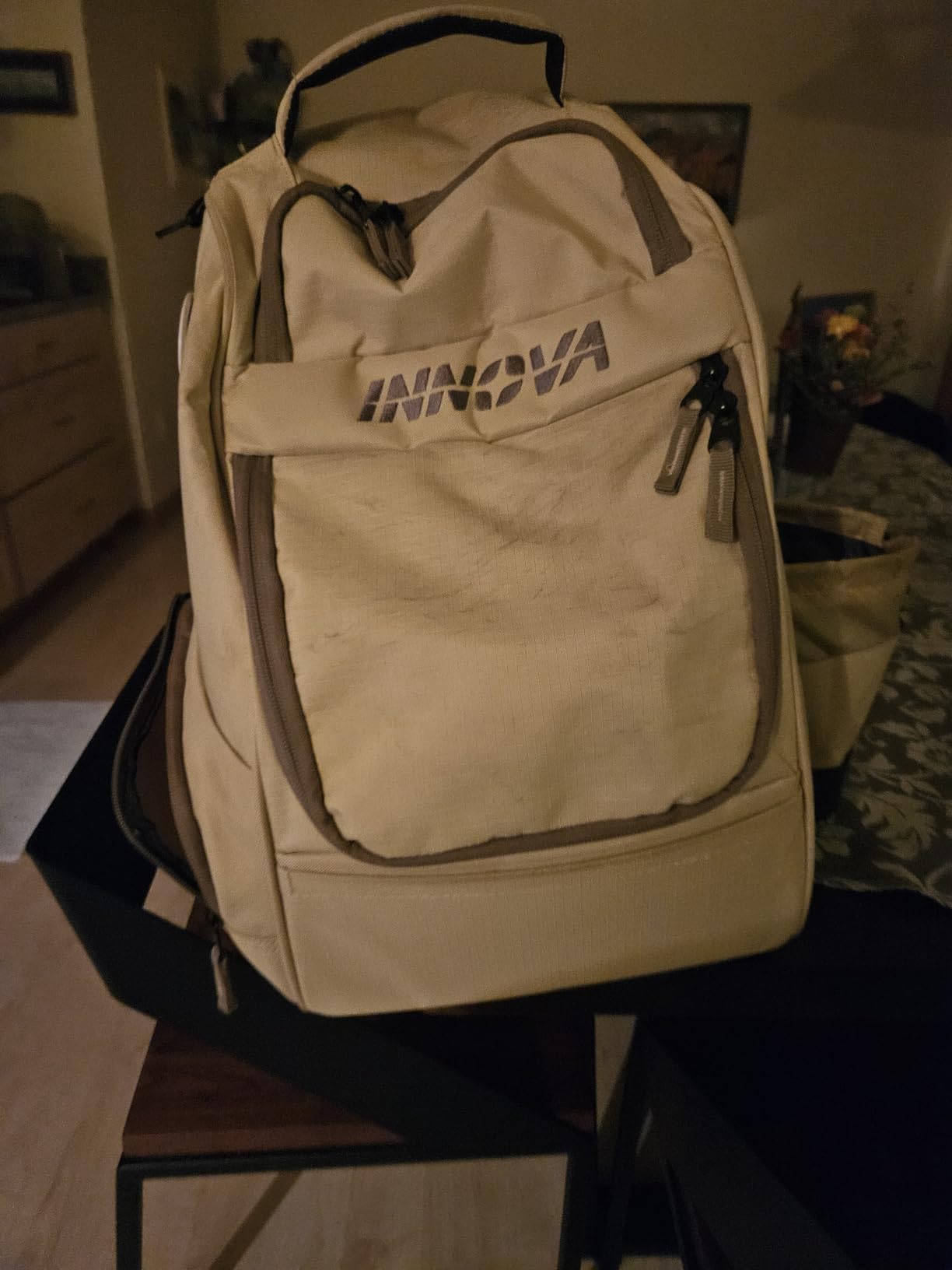 Innova Adventure Pack Disc Golf Backpack – Holds 25 Discs – Includes Mini, Disc Golf Bag customer photo 1