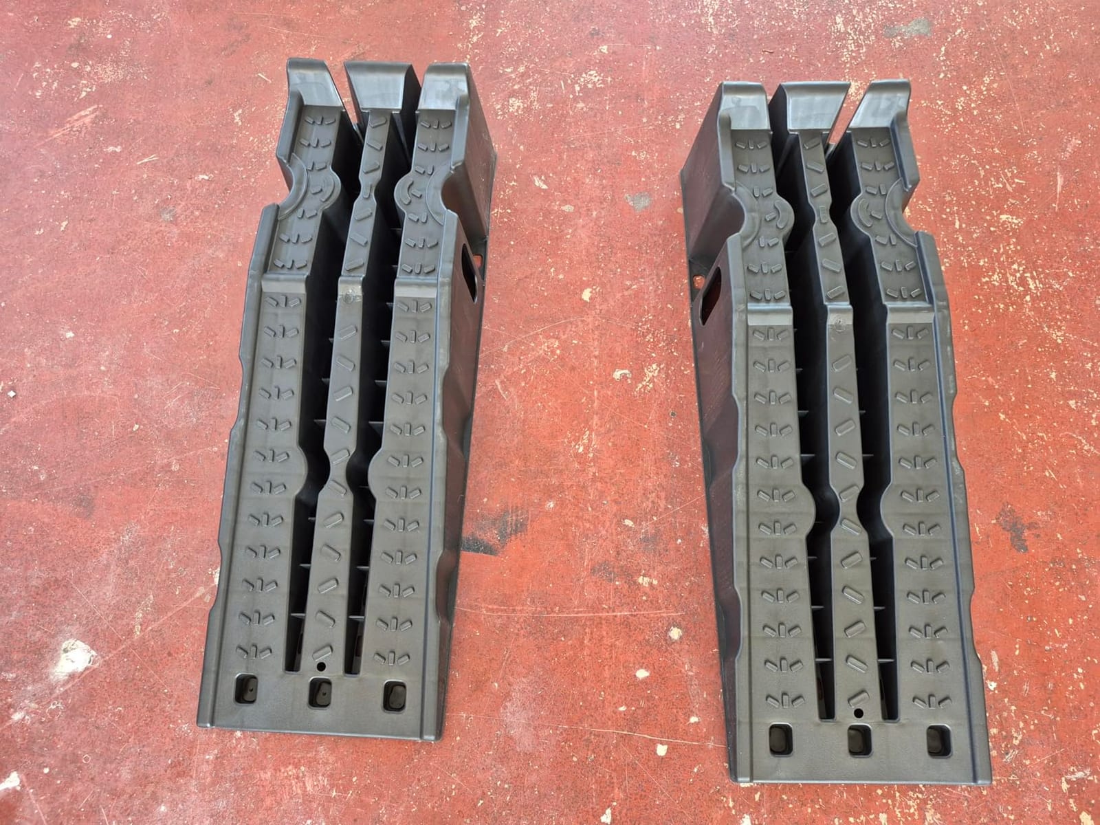 Nilight Car Ramps, 6.7 Inch Lift Vehicle Service Ramps, 16,000lb GVW Capacity Per Pair customer photo 1