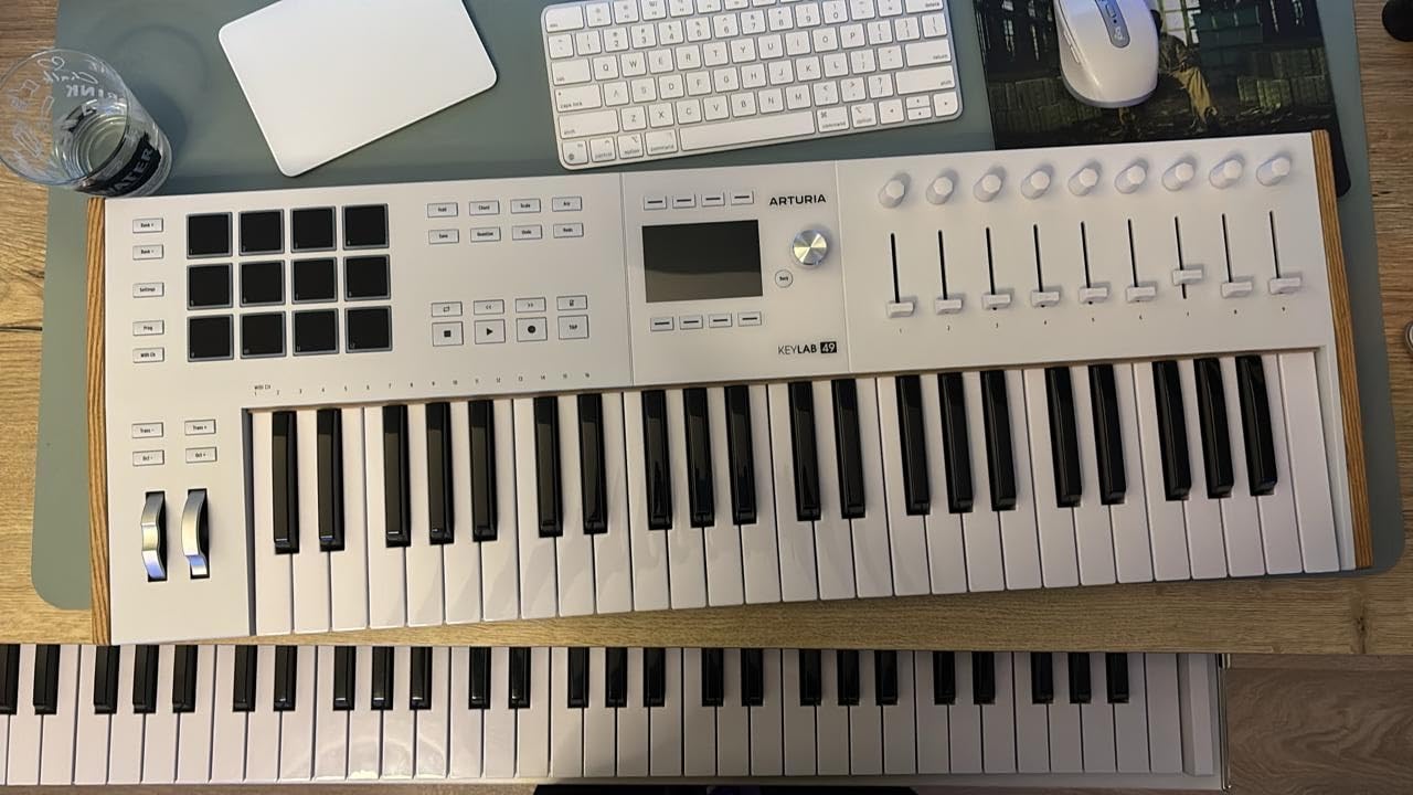 Arturia KeyLab mk3 USB MIDI Keyboard Controller, 49 Key - Black | Keys with aftertouch, 12 pressure-sensitive performance pads, nine assignable encoders, sustain and auxiliary pedal inputs customer photo 2