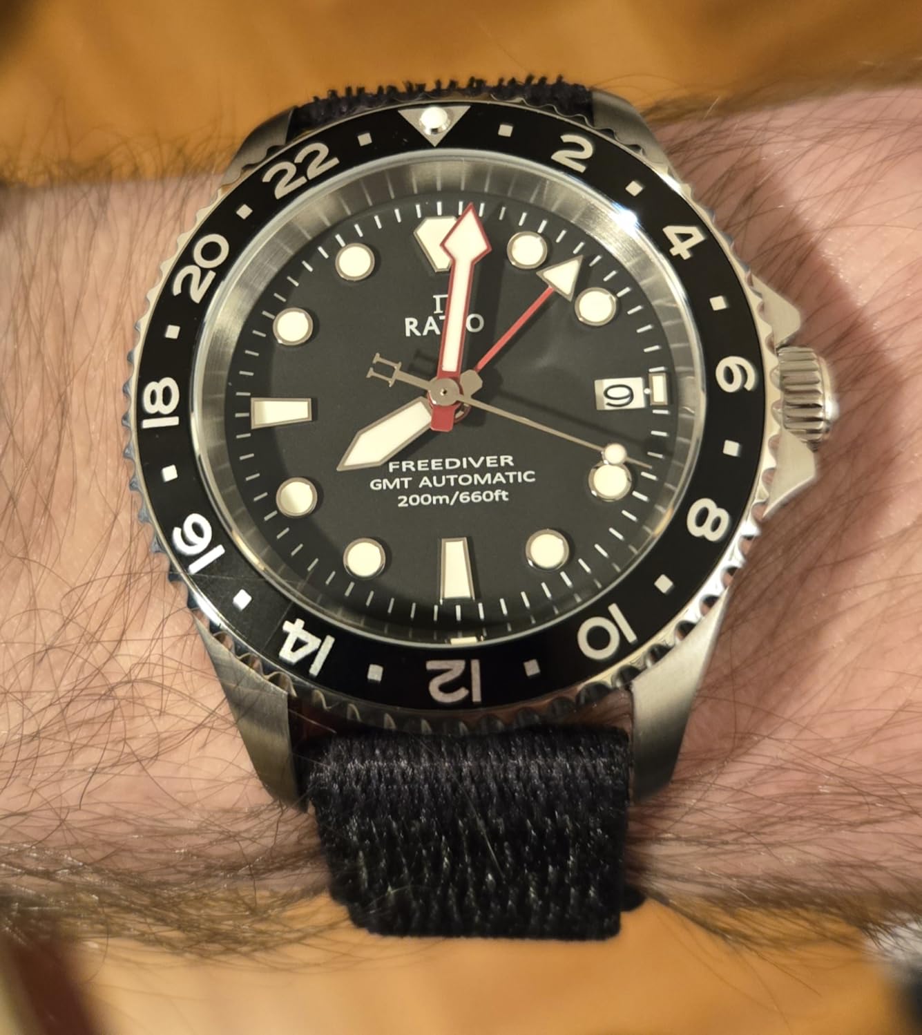 RATIO FreeDiver Dive Watch Sapphire Crystal GMT Rotating Bezel Automatic Diver Watch 200M Water Resistant Diving Watch for Men customer photo 1