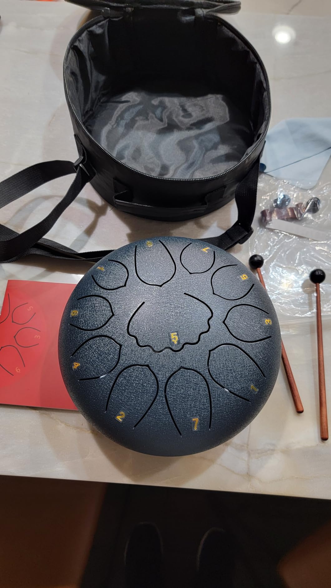 6 Inch Steel Tongue Drum, 8 Notes Rain Drum Instrument, Portable Hand Drum for Meditation, Yoga & Outdoor Use, Includes Mallets, Music Book, Note Stickers & Carry Bag, Beginner Friendly customer photo 2