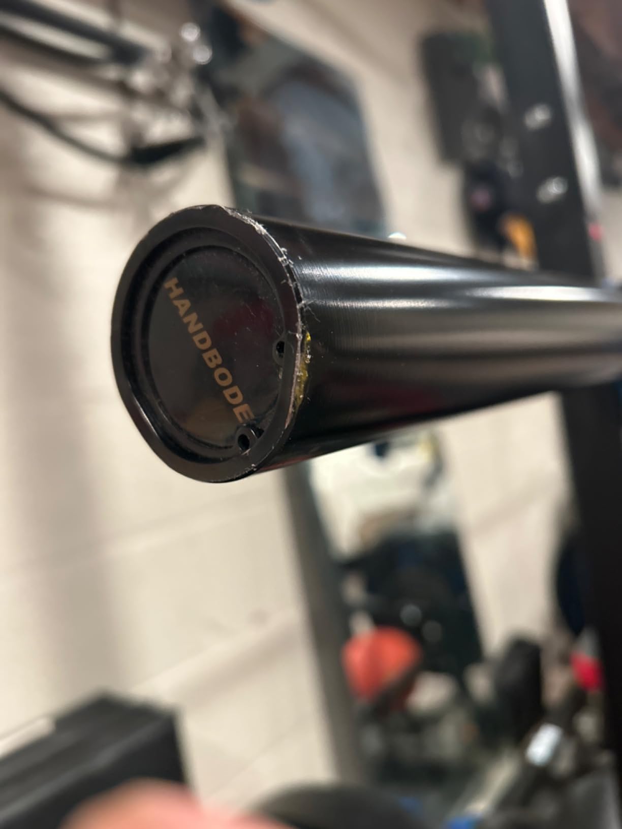 HANDBODE 7 ft Olympic Barbell, 45 lb Weight Bar, 2-Inch Sleeves, 1000-Pound Capacity, Hybrid Needle Bearings, Brass Bushings, 28 mm Knurl customer photo 1